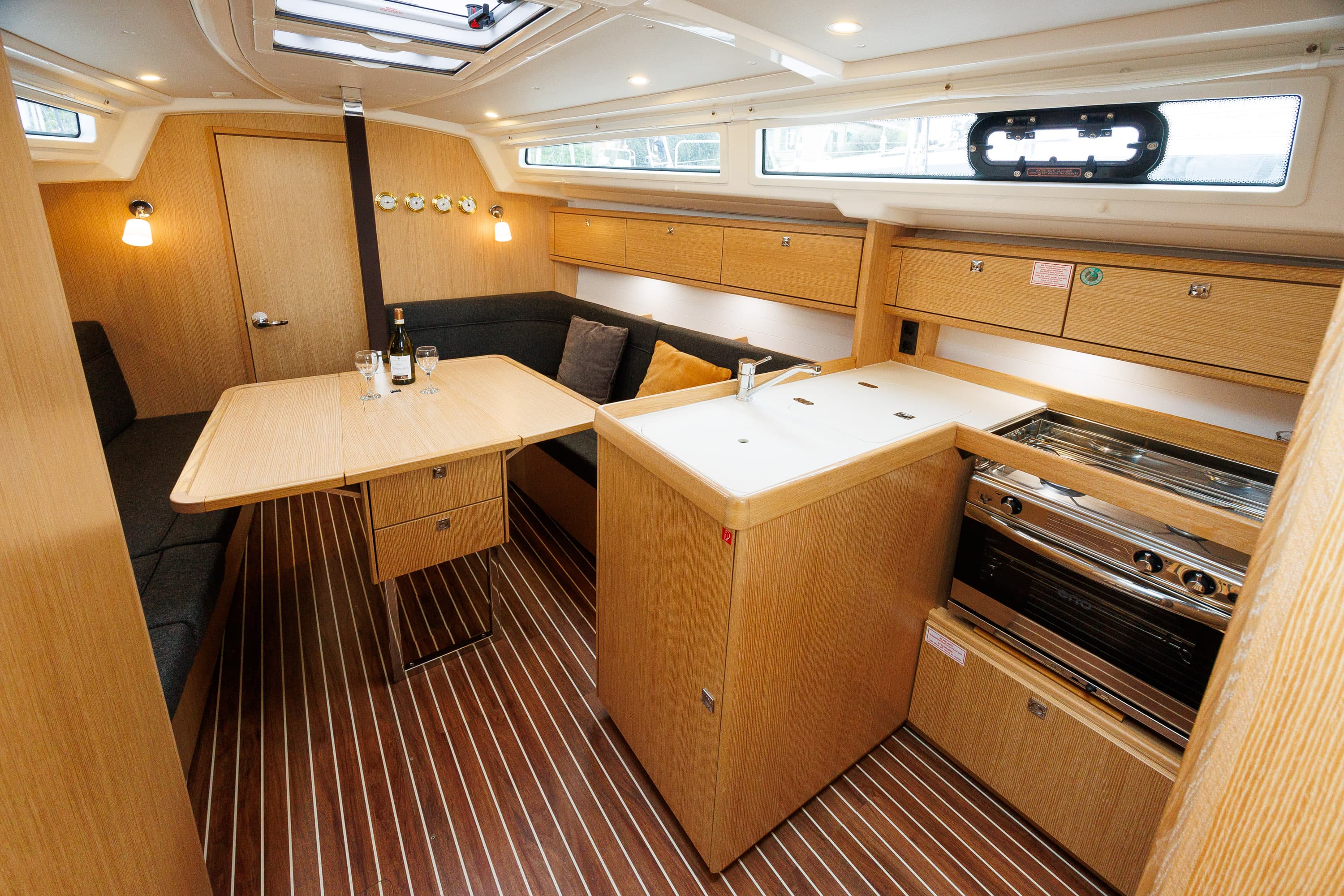 Bavaria Cruiser 34 Style - photo 15