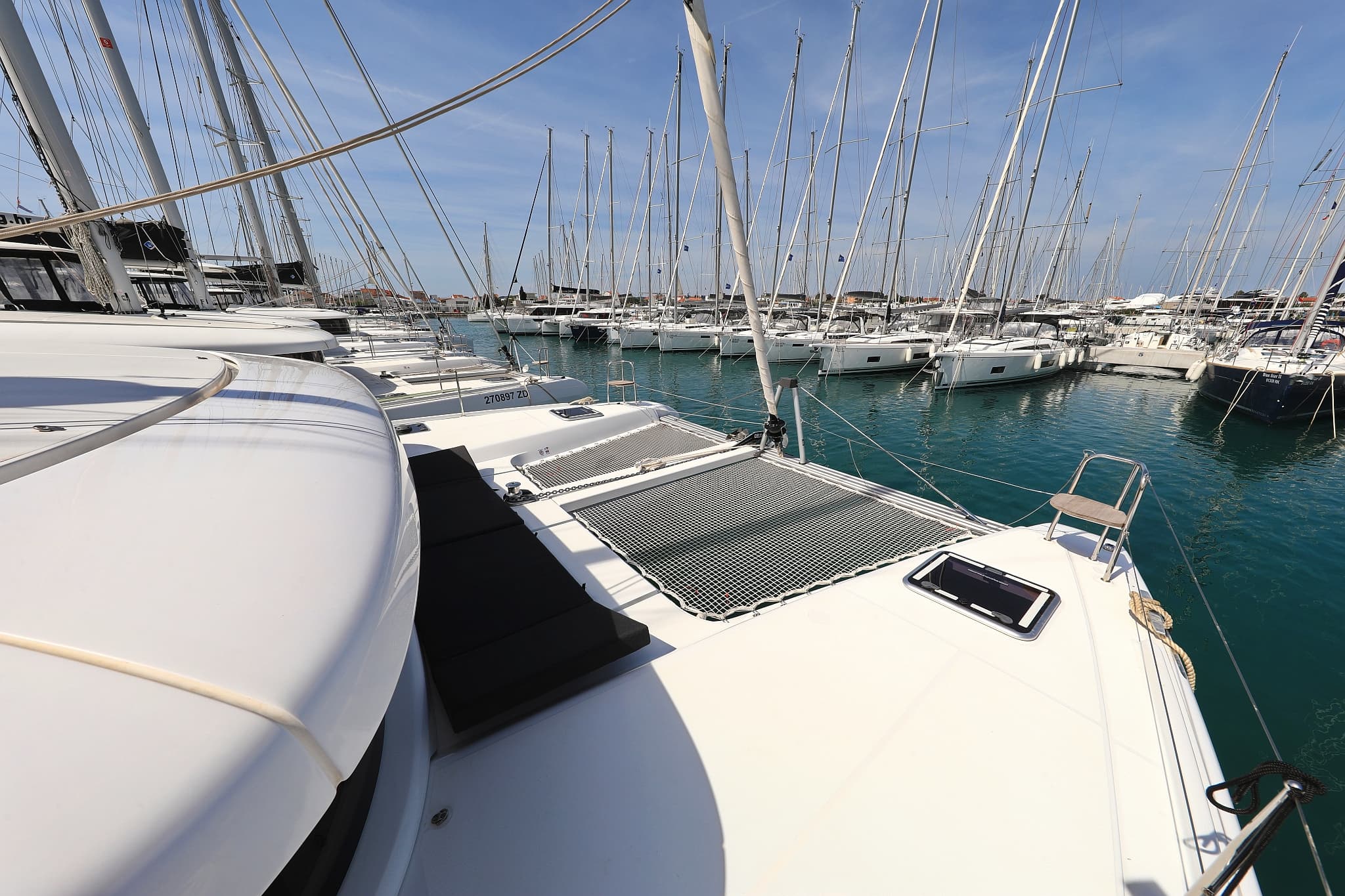 Lagoon 42 - photo 45