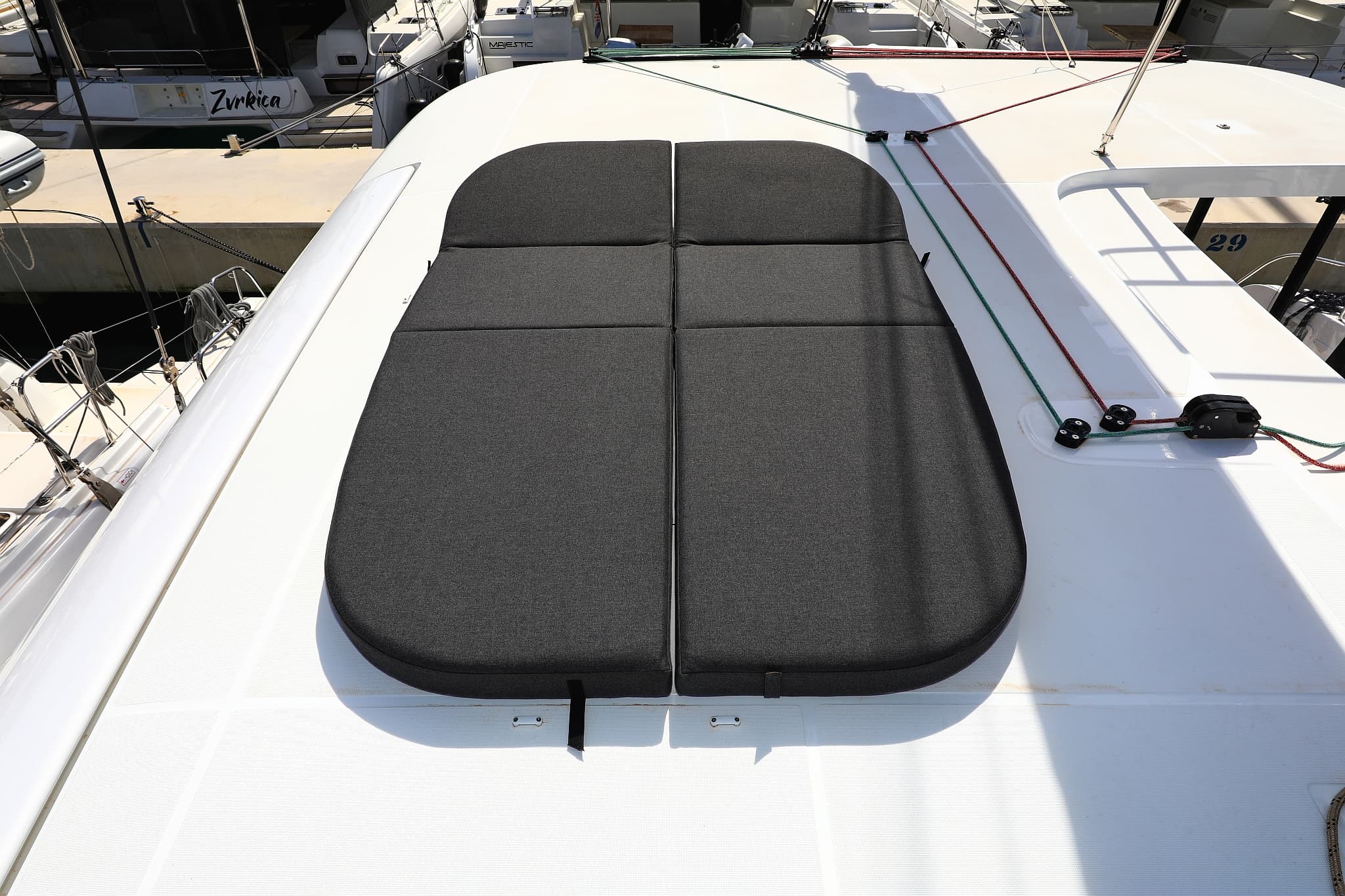 Lagoon 42 - photo 10