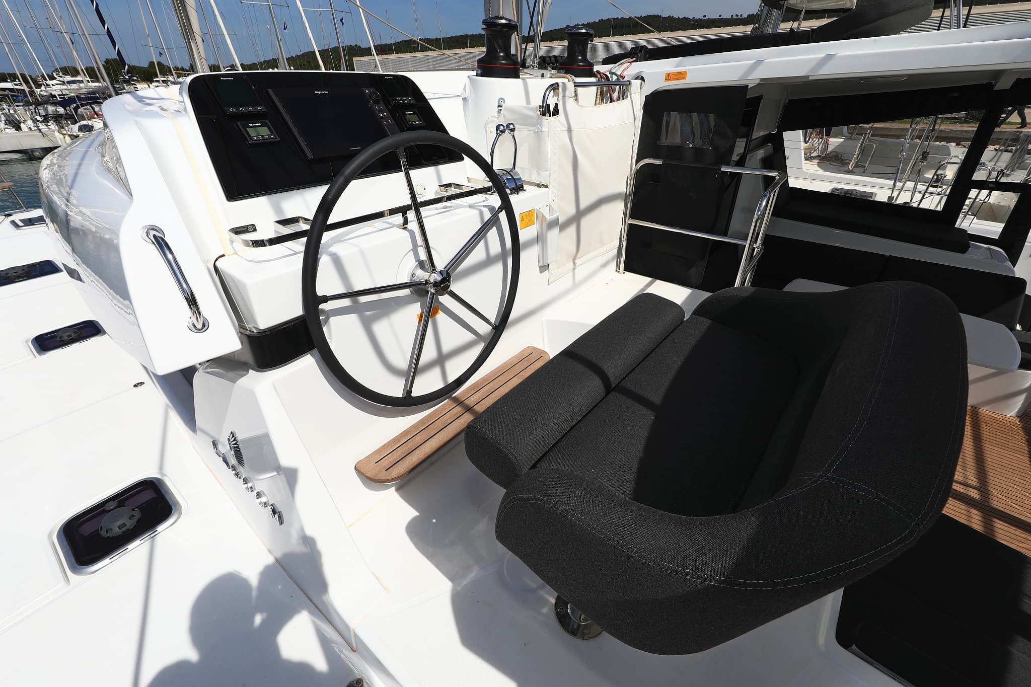 Lagoon 42 - photo 80