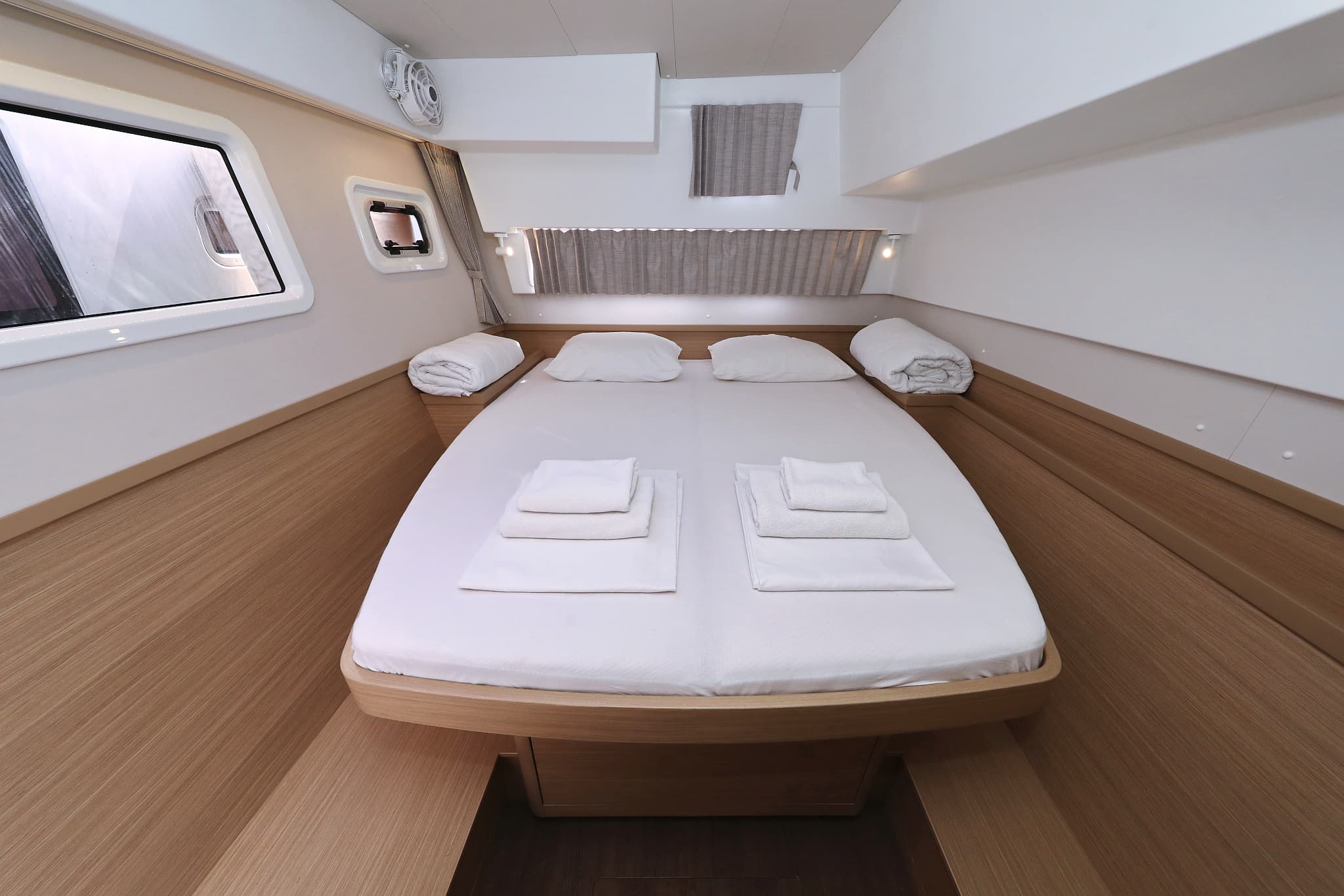 Lagoon 42 - photo 61