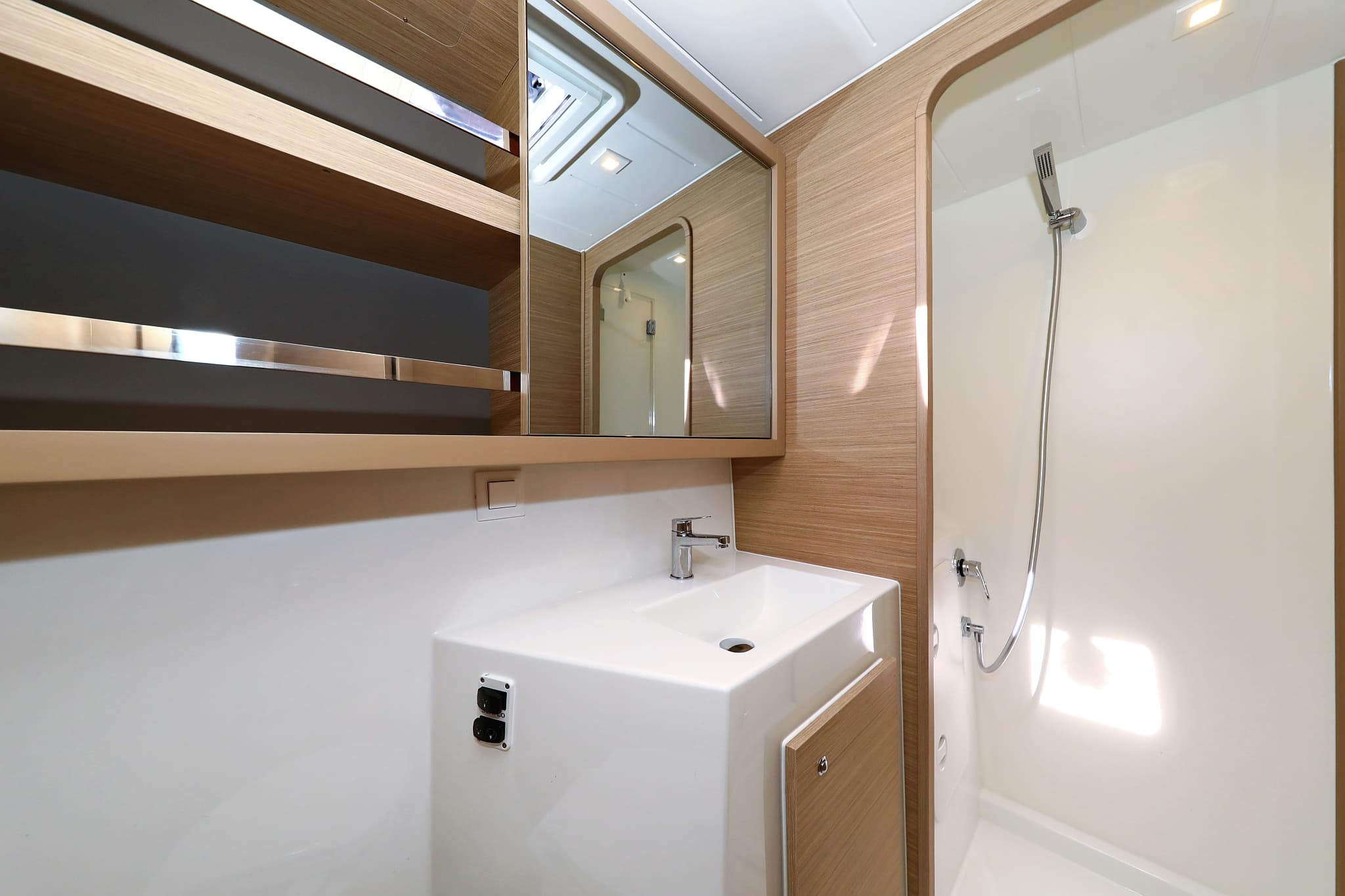 Lagoon 42 - photo 38