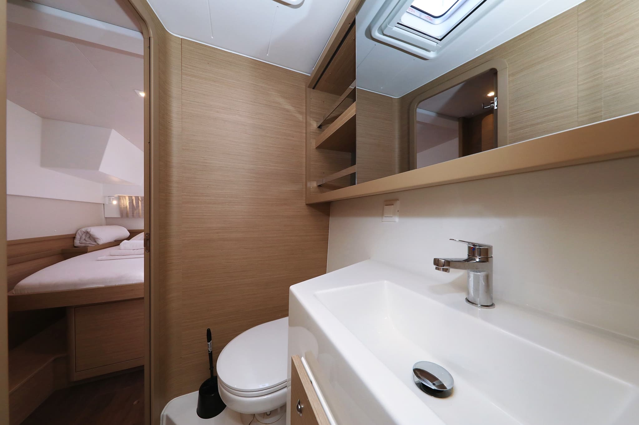 Lagoon 42 - photo 47