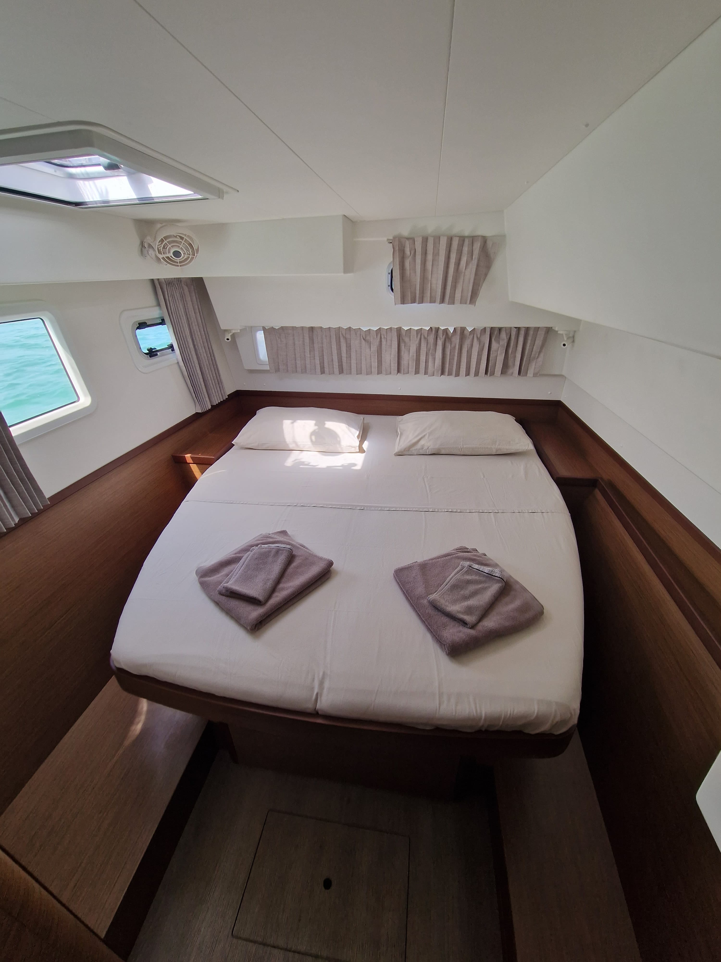 Lagoon 42 - photo 61