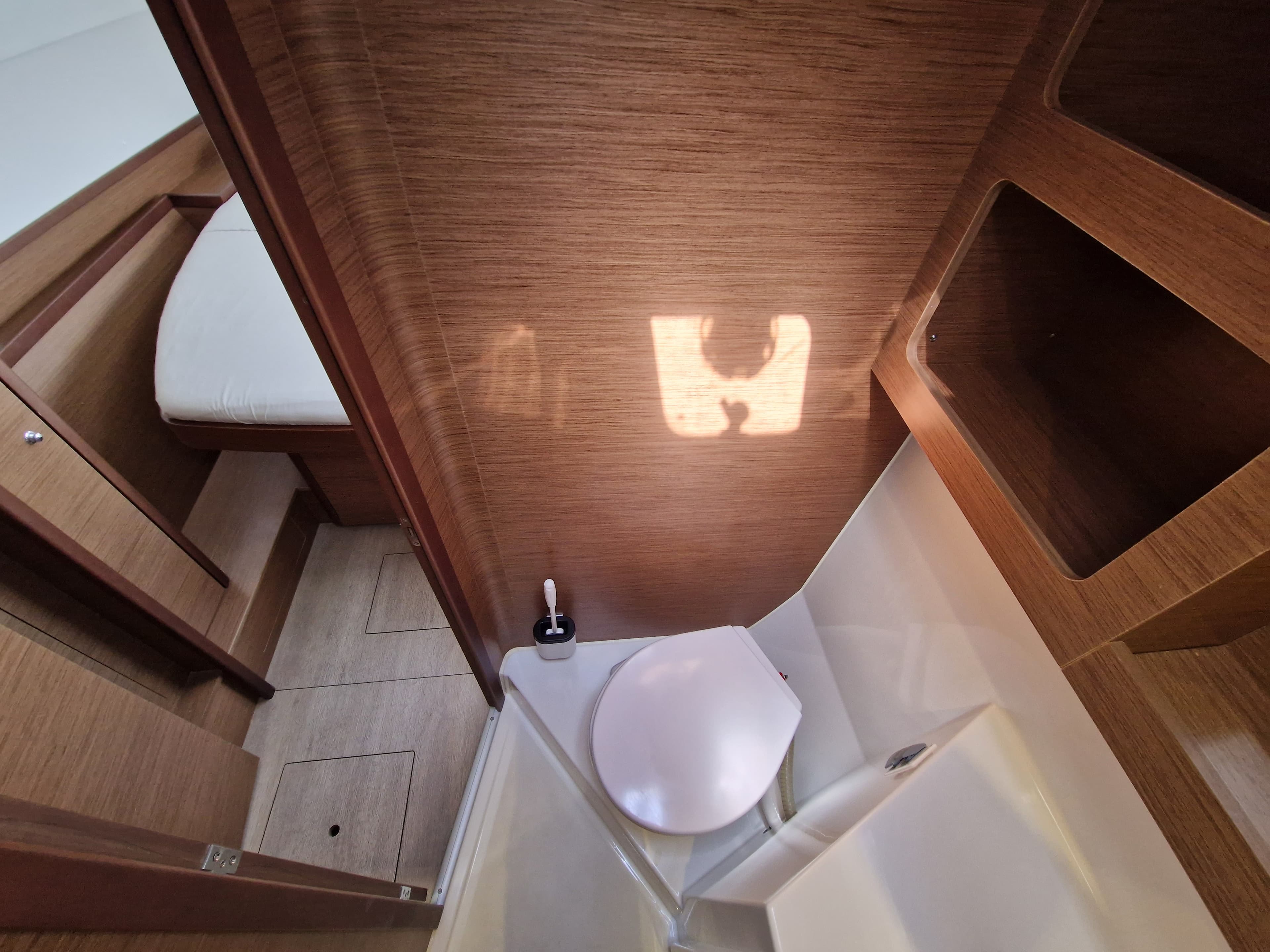 Lagoon 42 - photo 51