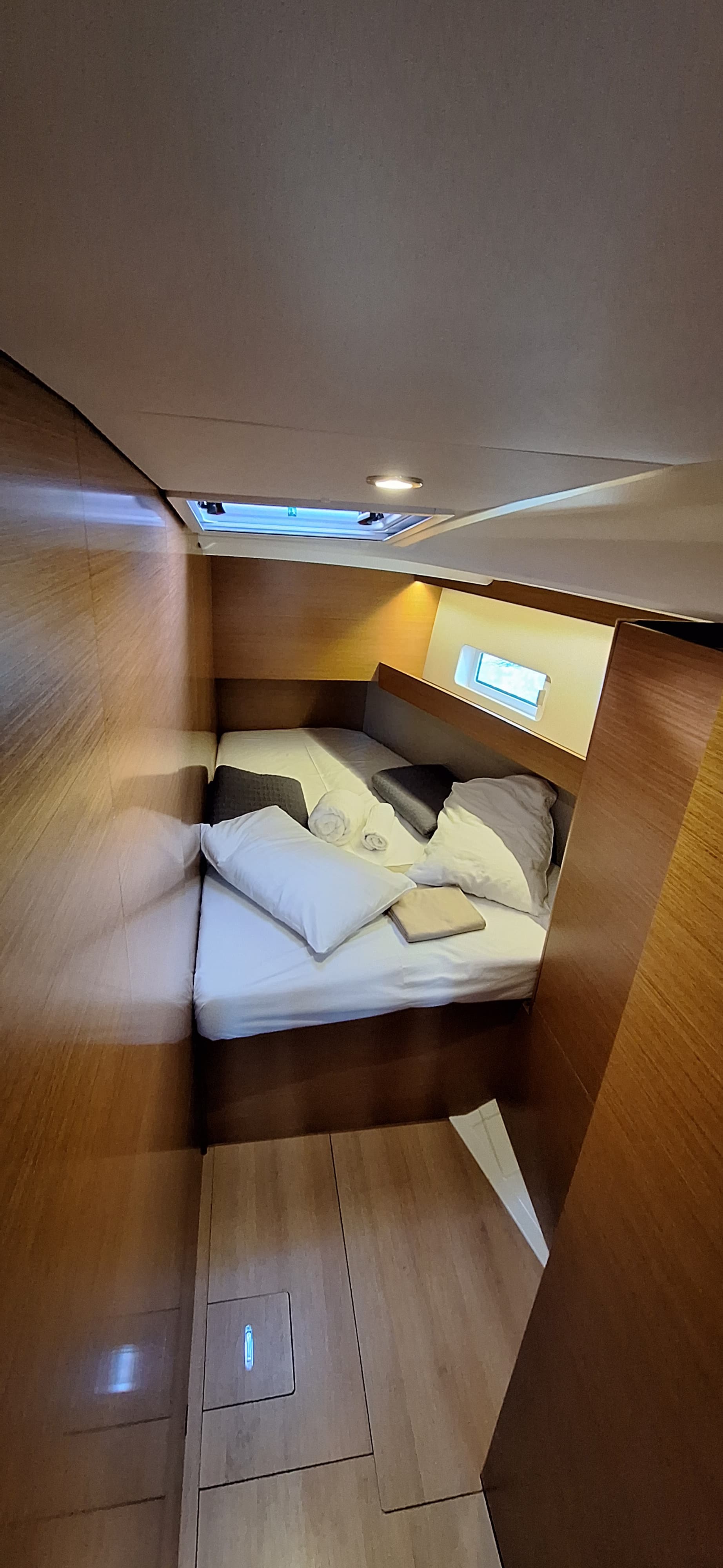 Sun Odyssey 490 - photo 12