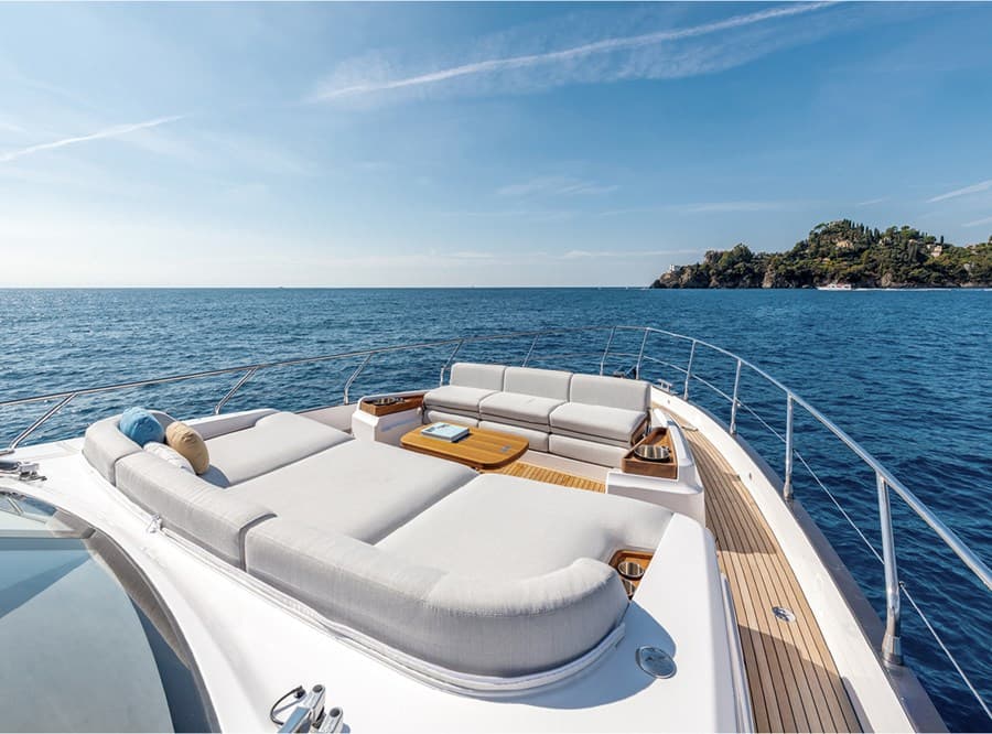 Azimut 68 S - photo 12