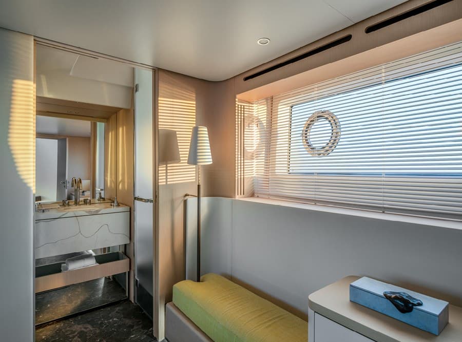 Azimut 68 S - photo 8