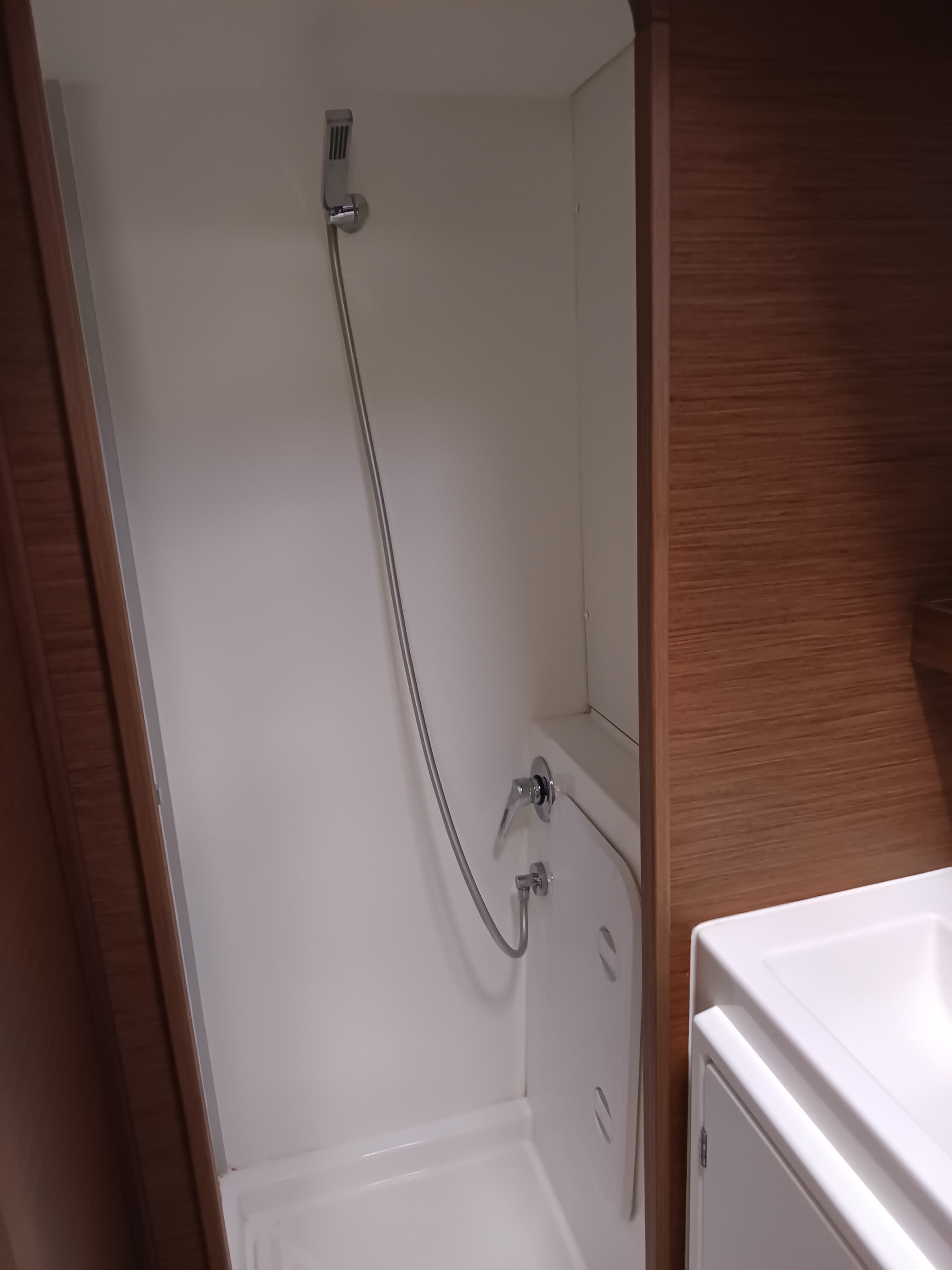 Lagoon 42 - photo 43