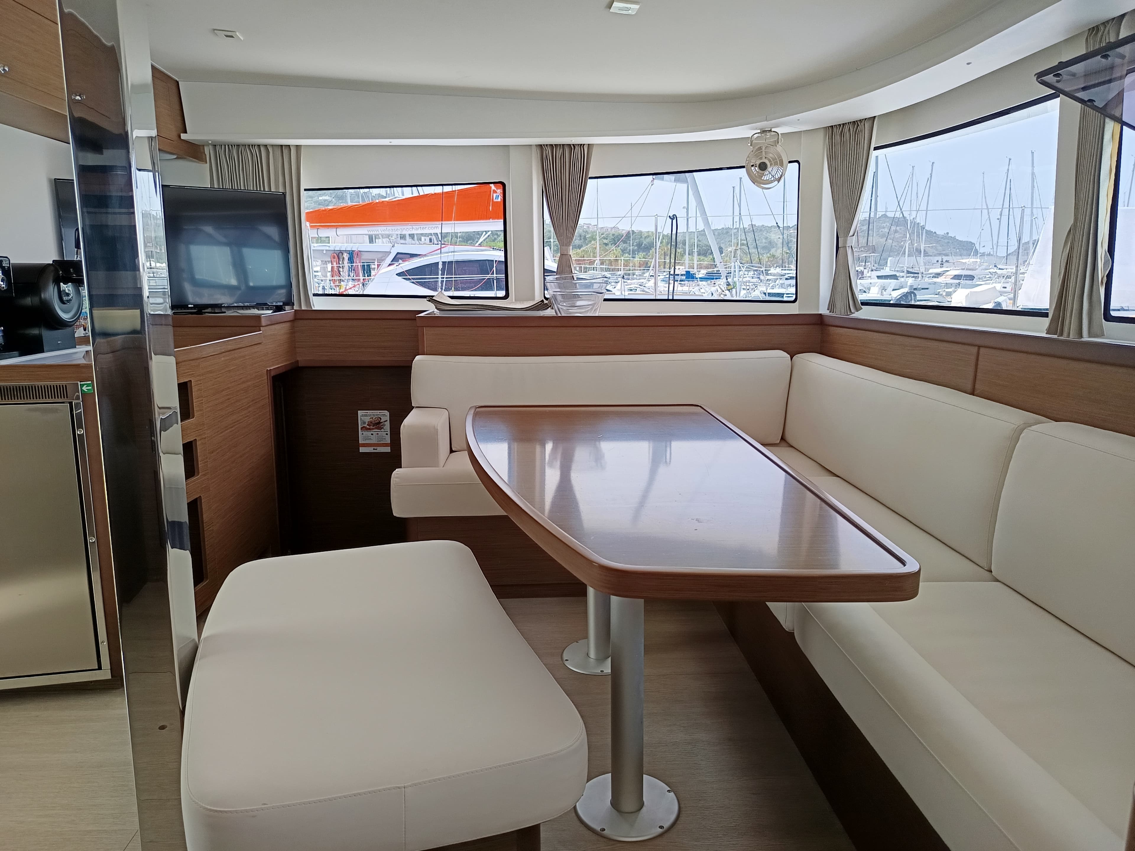 Lagoon 42 - photo 90