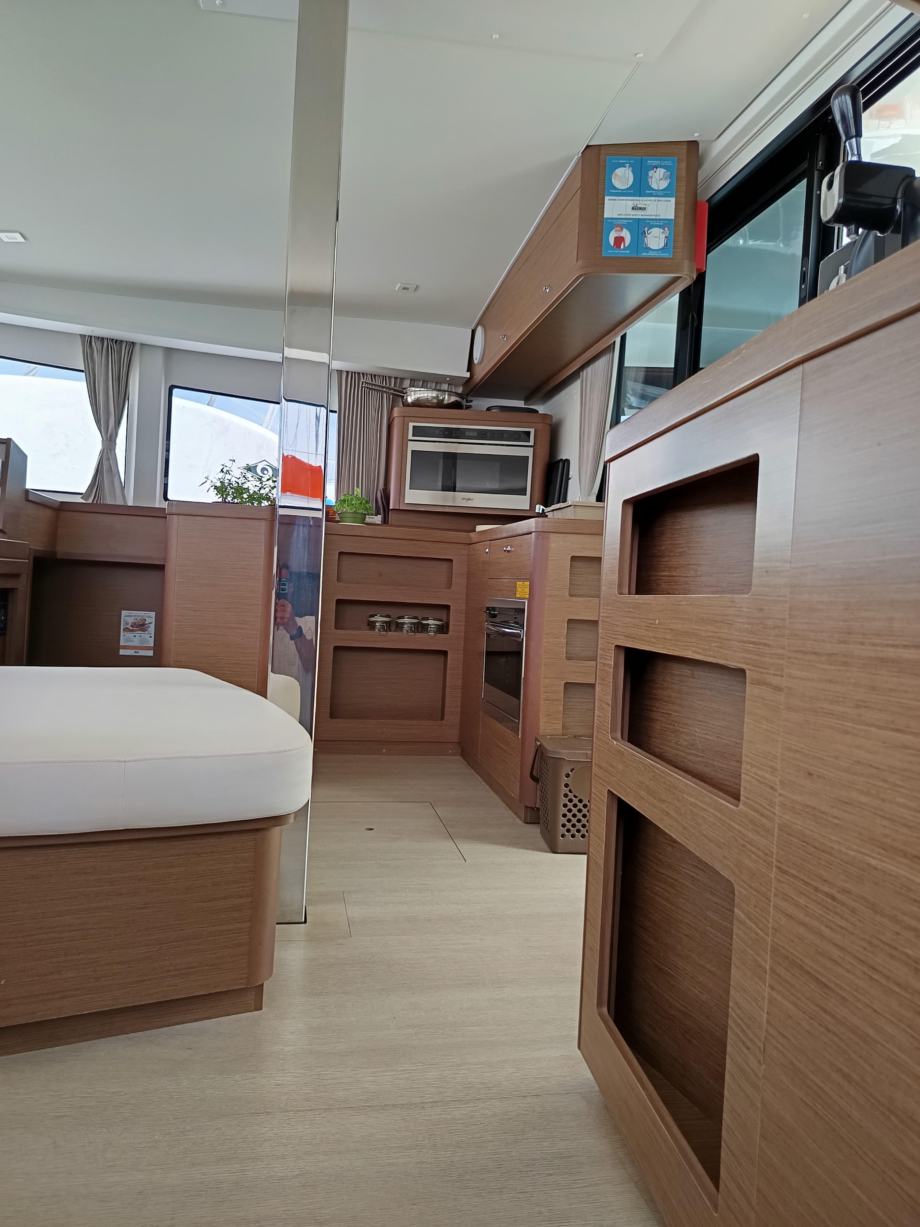 Lagoon 42 - photo 20