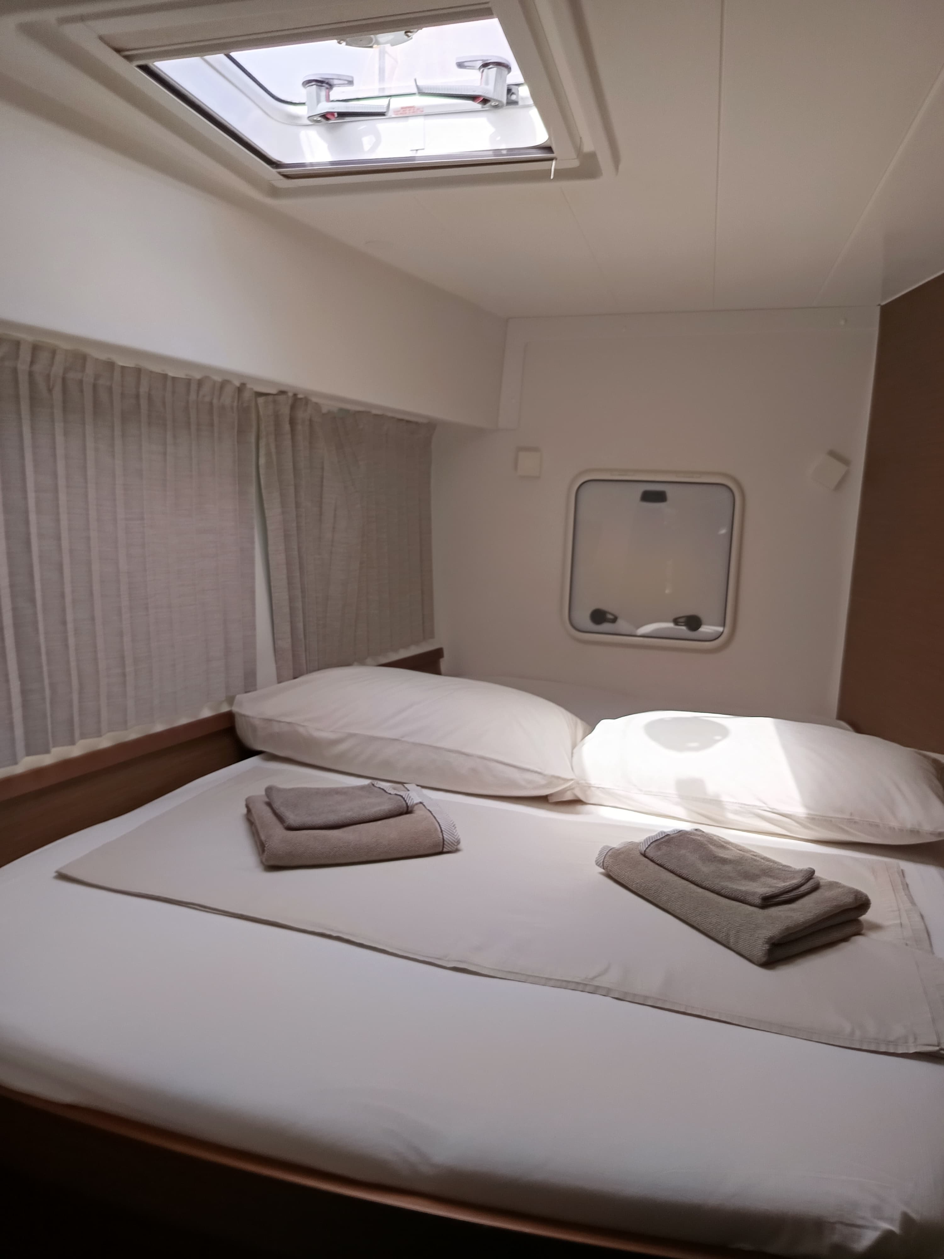 Lagoon 42 - photo 55