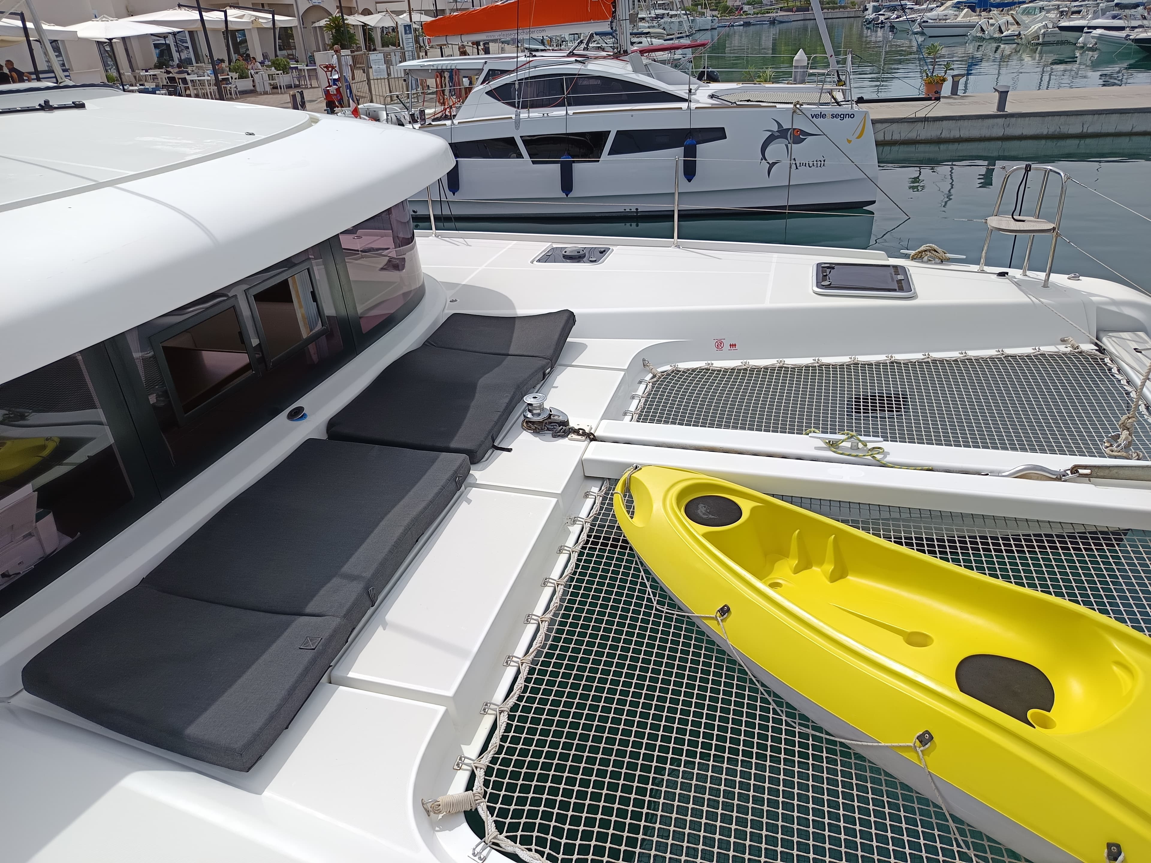 Lagoon 42 - photo 11