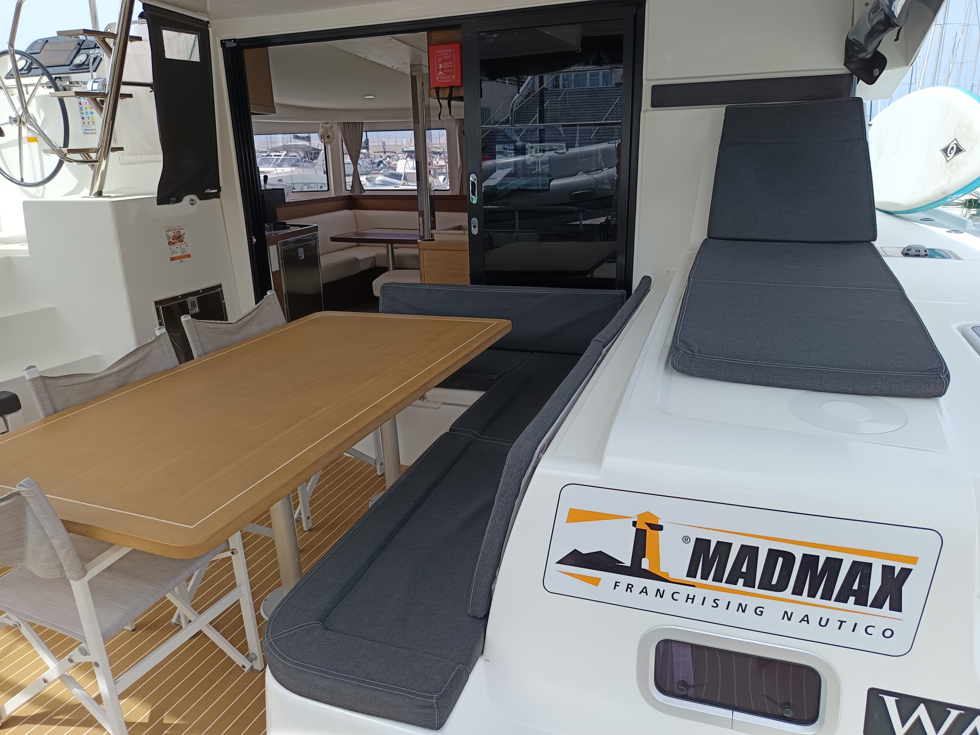 Lagoon 42 - photo 80