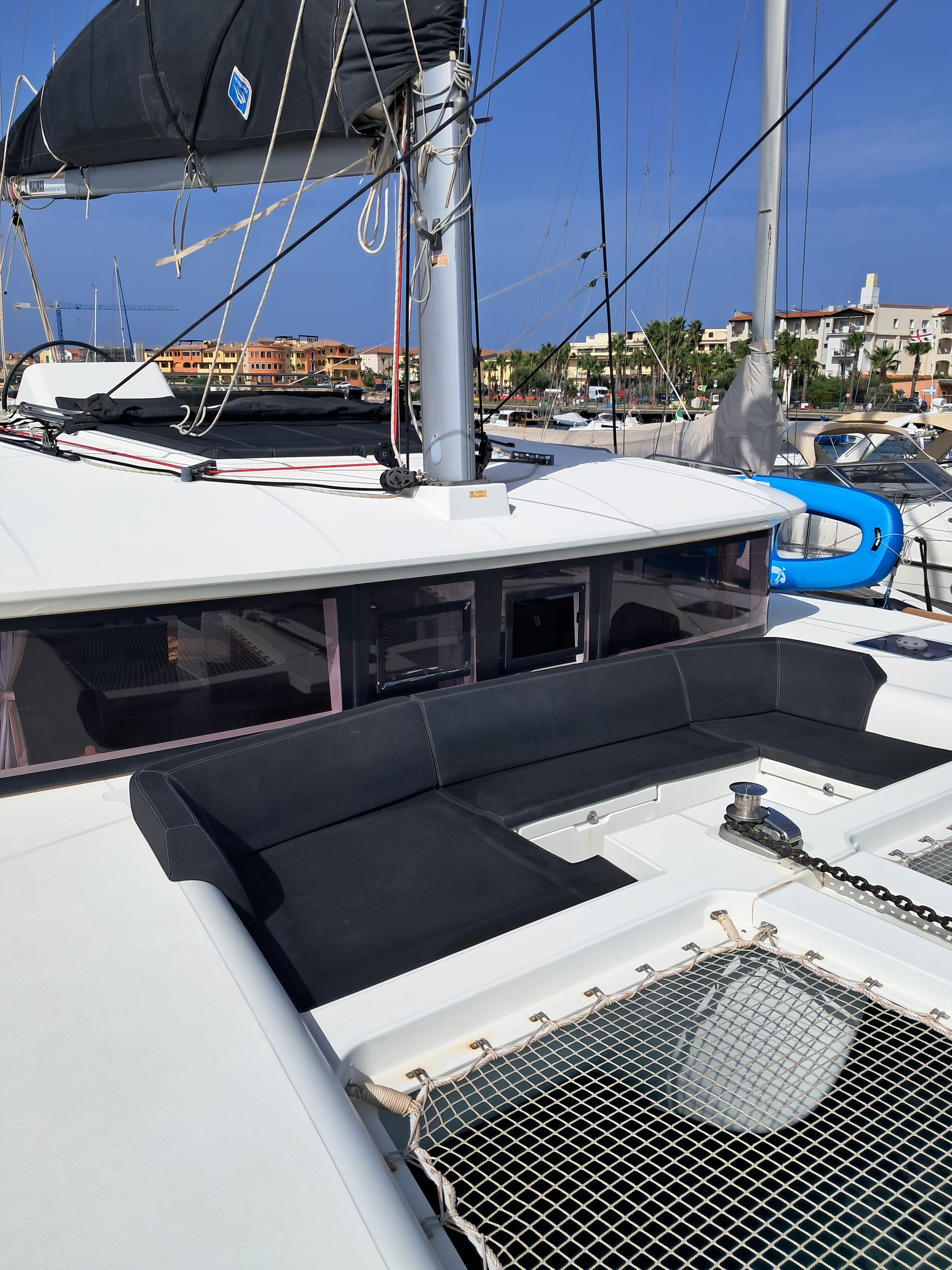 Lagoon 450 Fly - photo 26