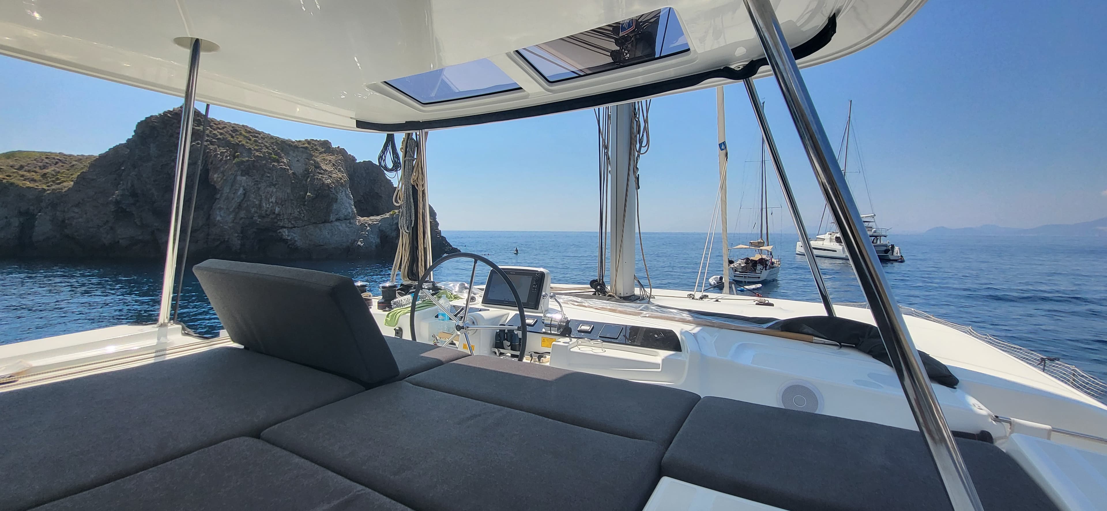 Lagoon 46  - photo 11