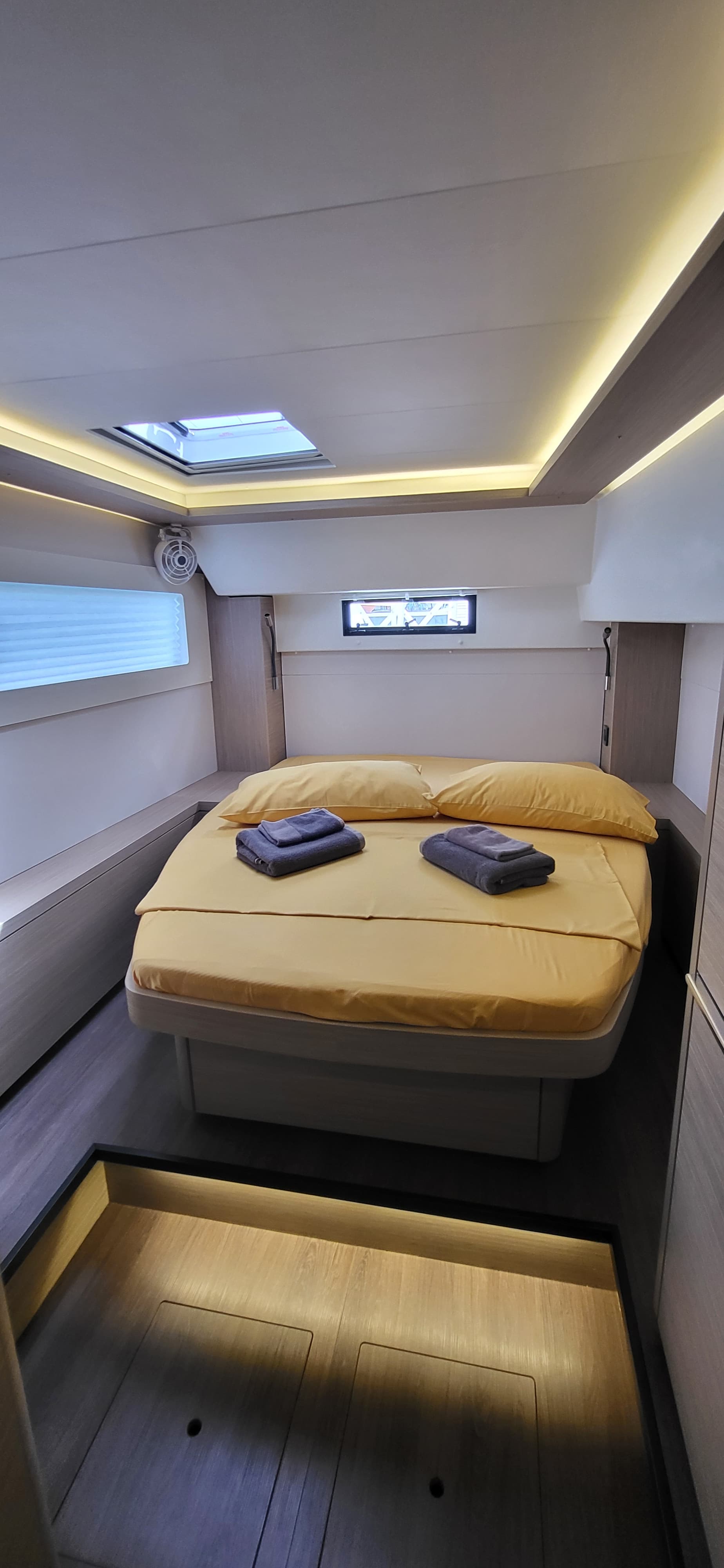 Lagoon 46  - photo 24