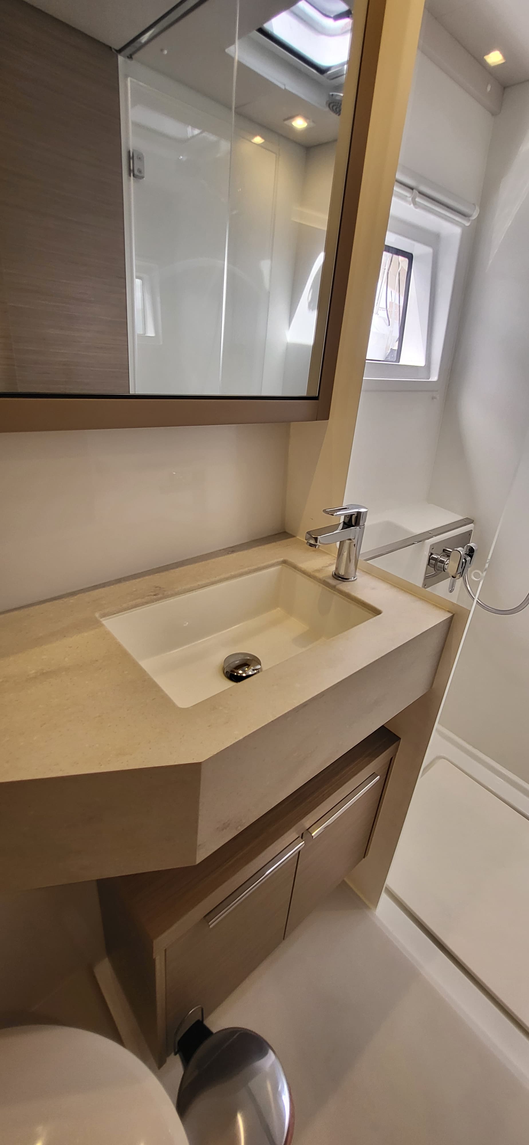 Lagoon 46  - photo 81