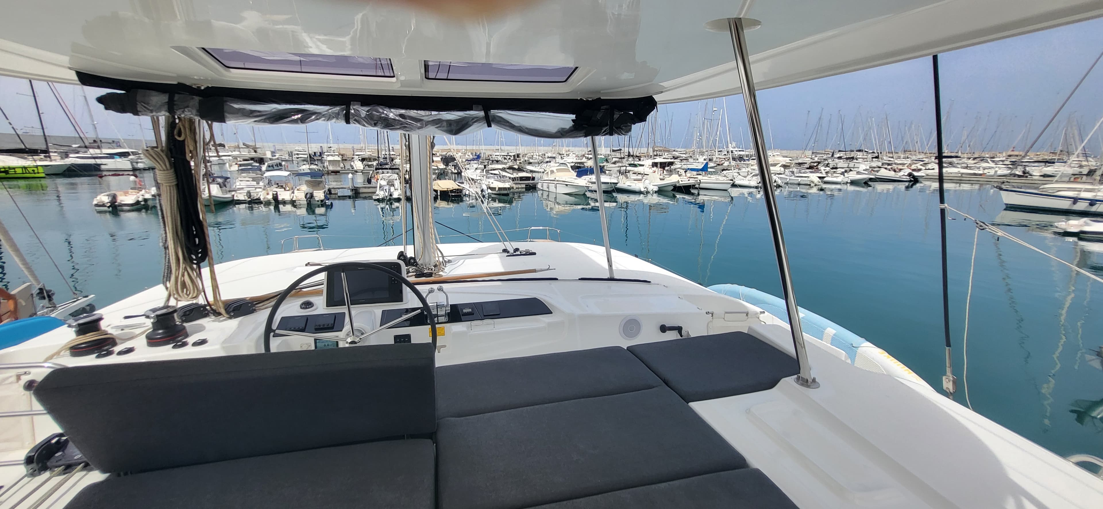 Lagoon 46  - photo 31