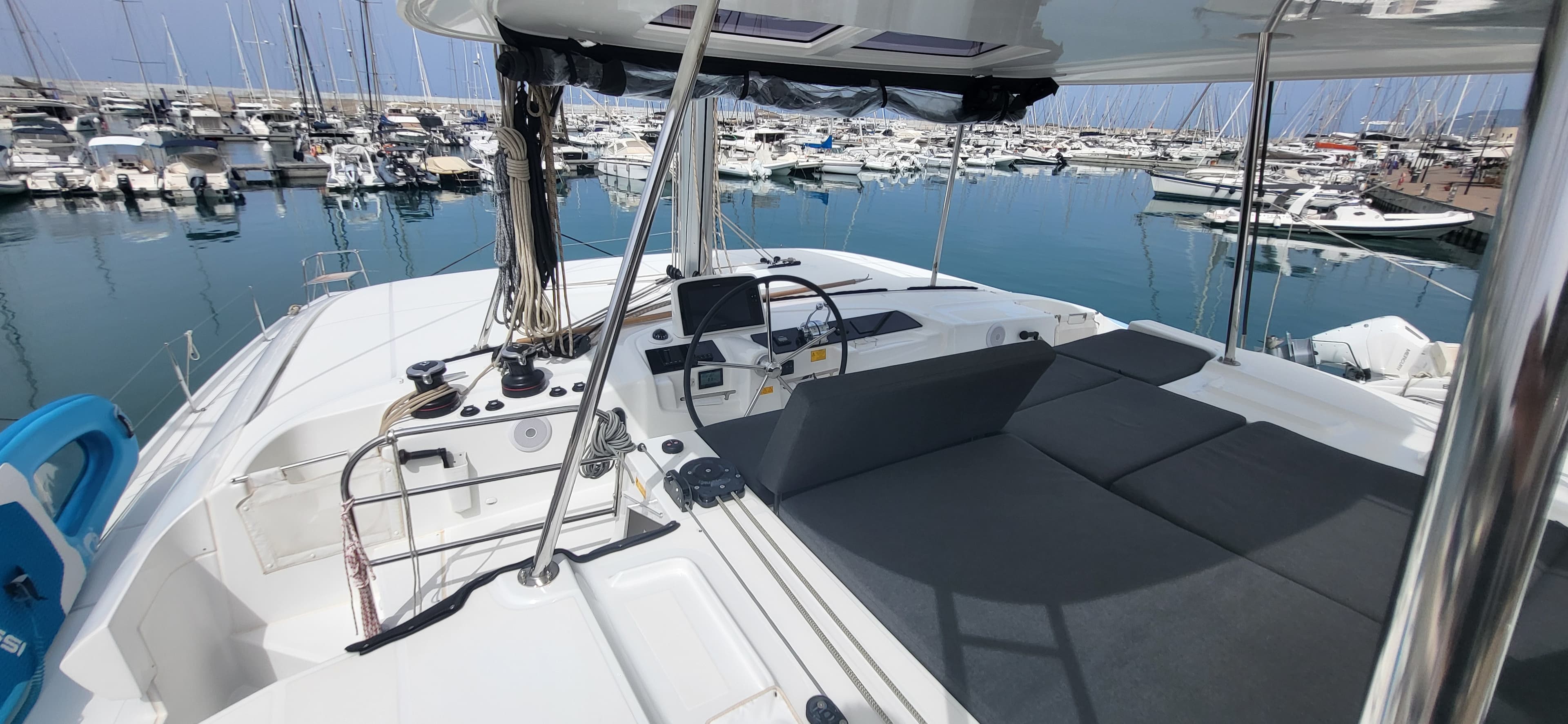 Lagoon 46  - photo 85