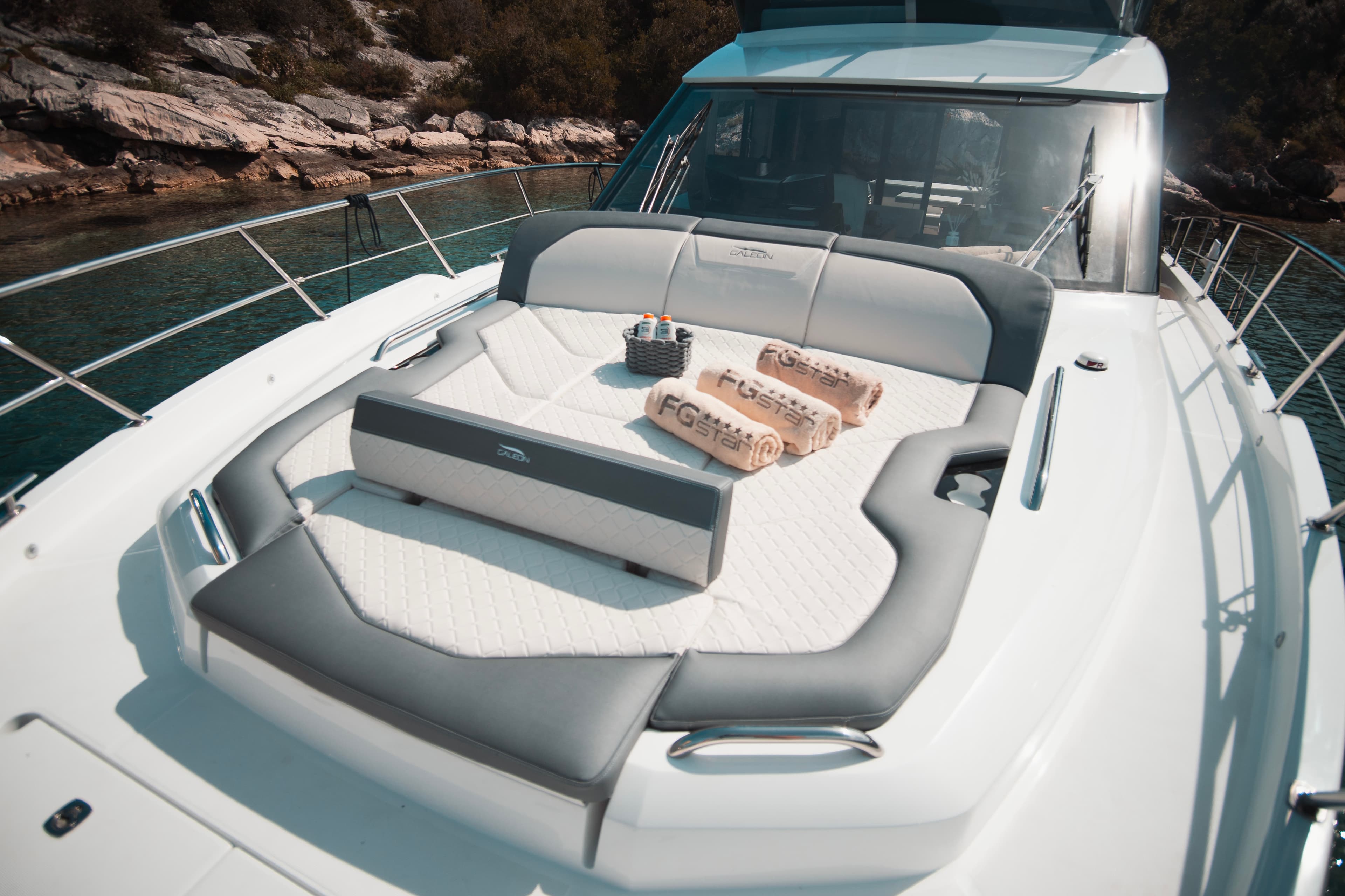 Galeon 440 Fly - photo 12