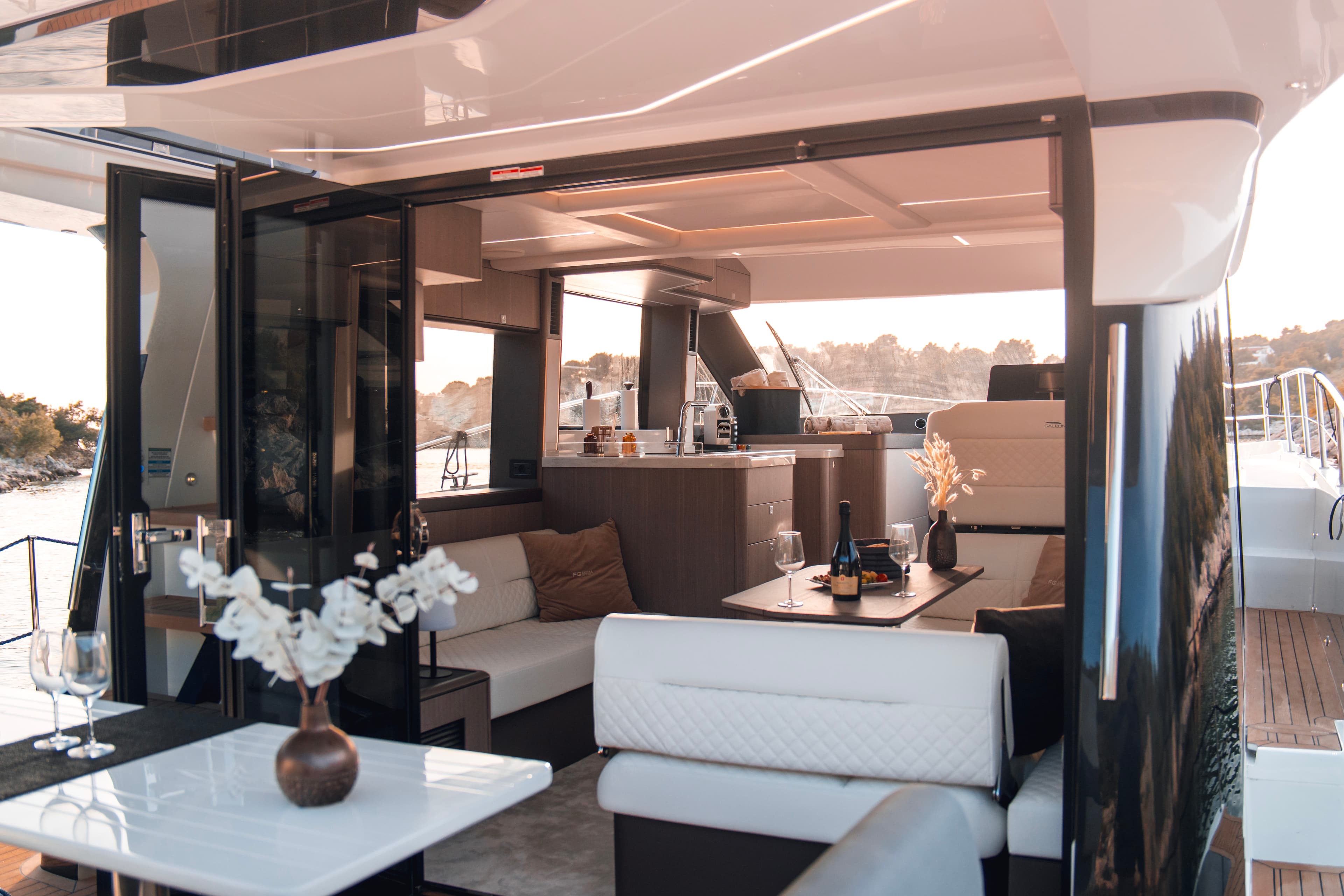 Galeon 440 Fly - photo 28