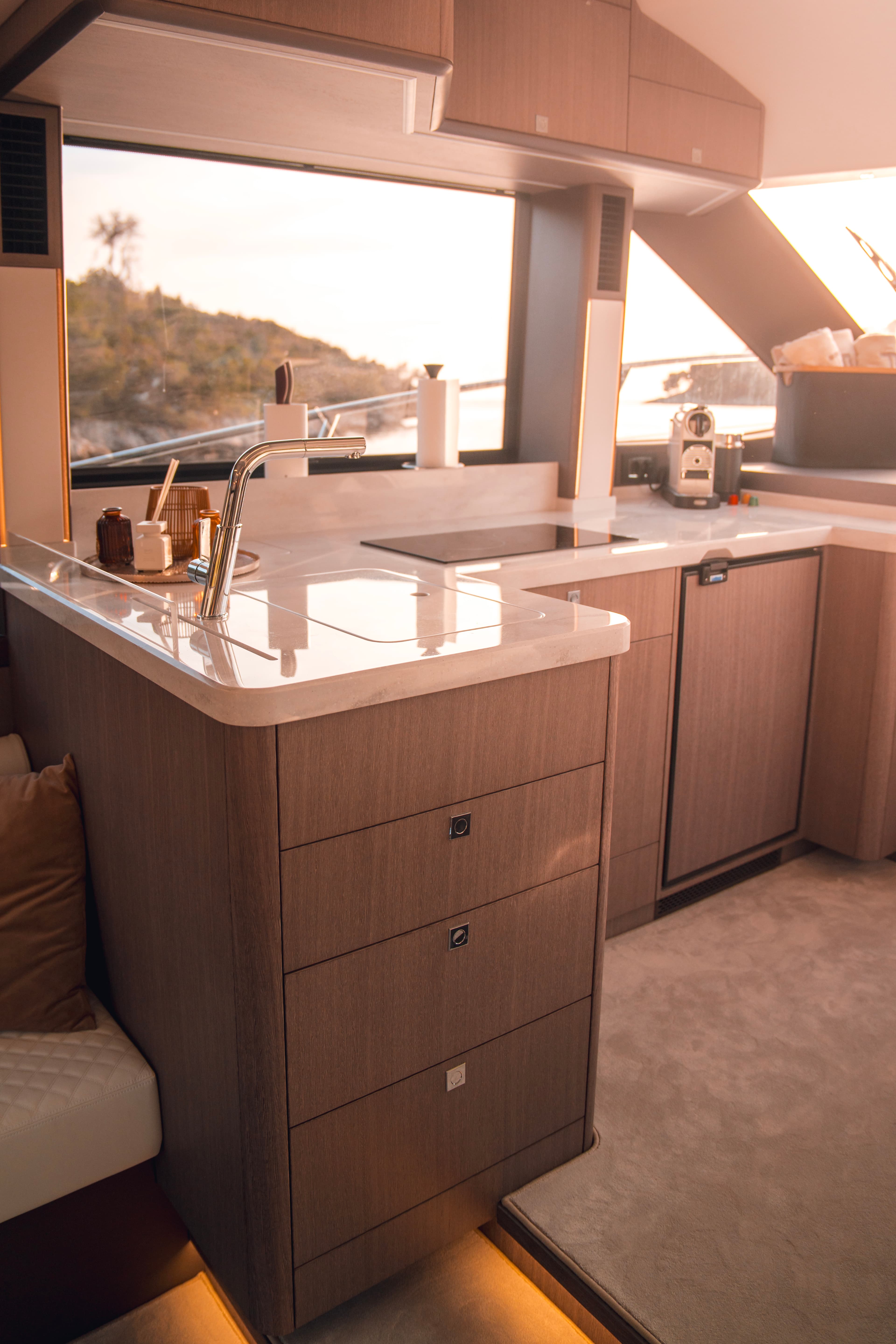 Galeon 440 Fly - photo 34