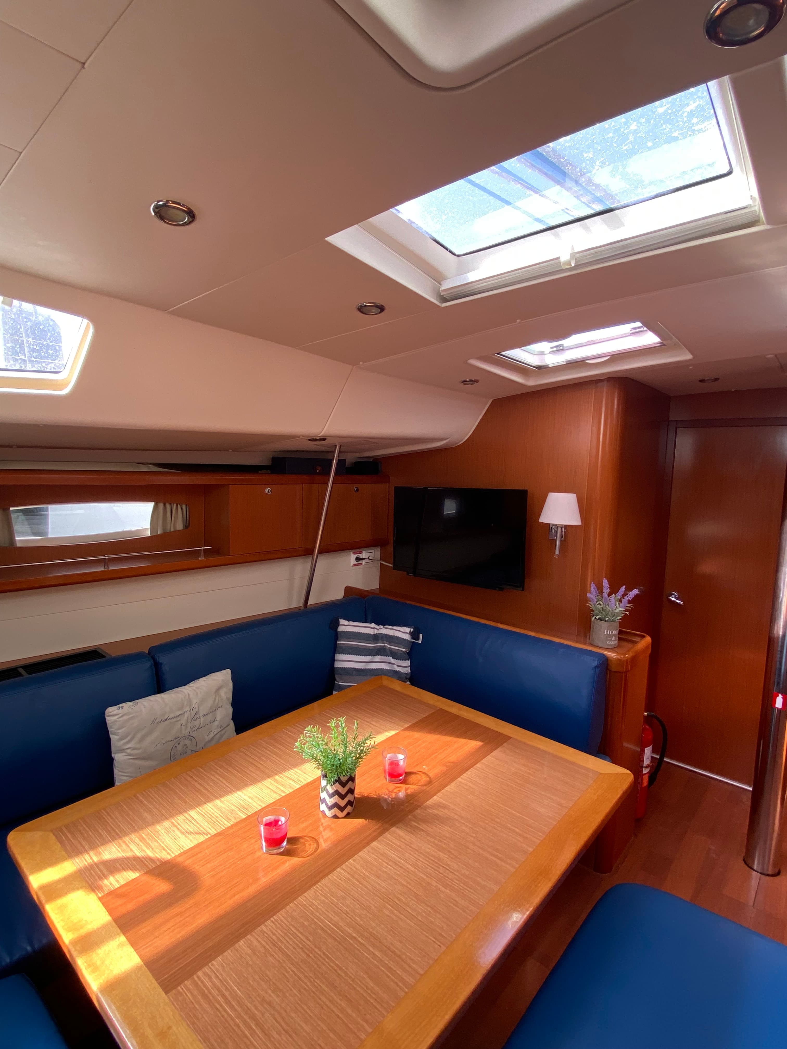 Oceanis 54 - photo 14