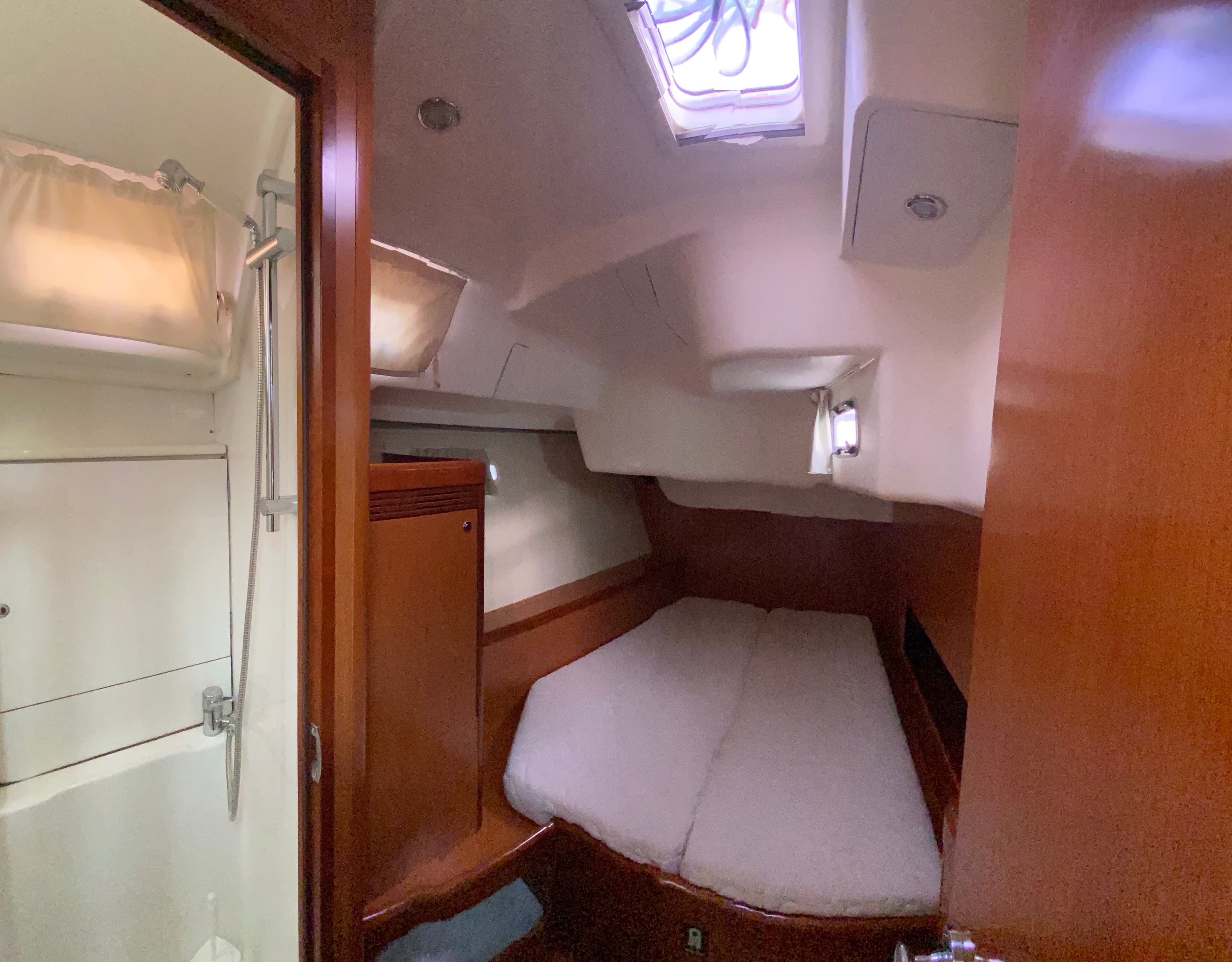 Oceanis 54 - photo 16