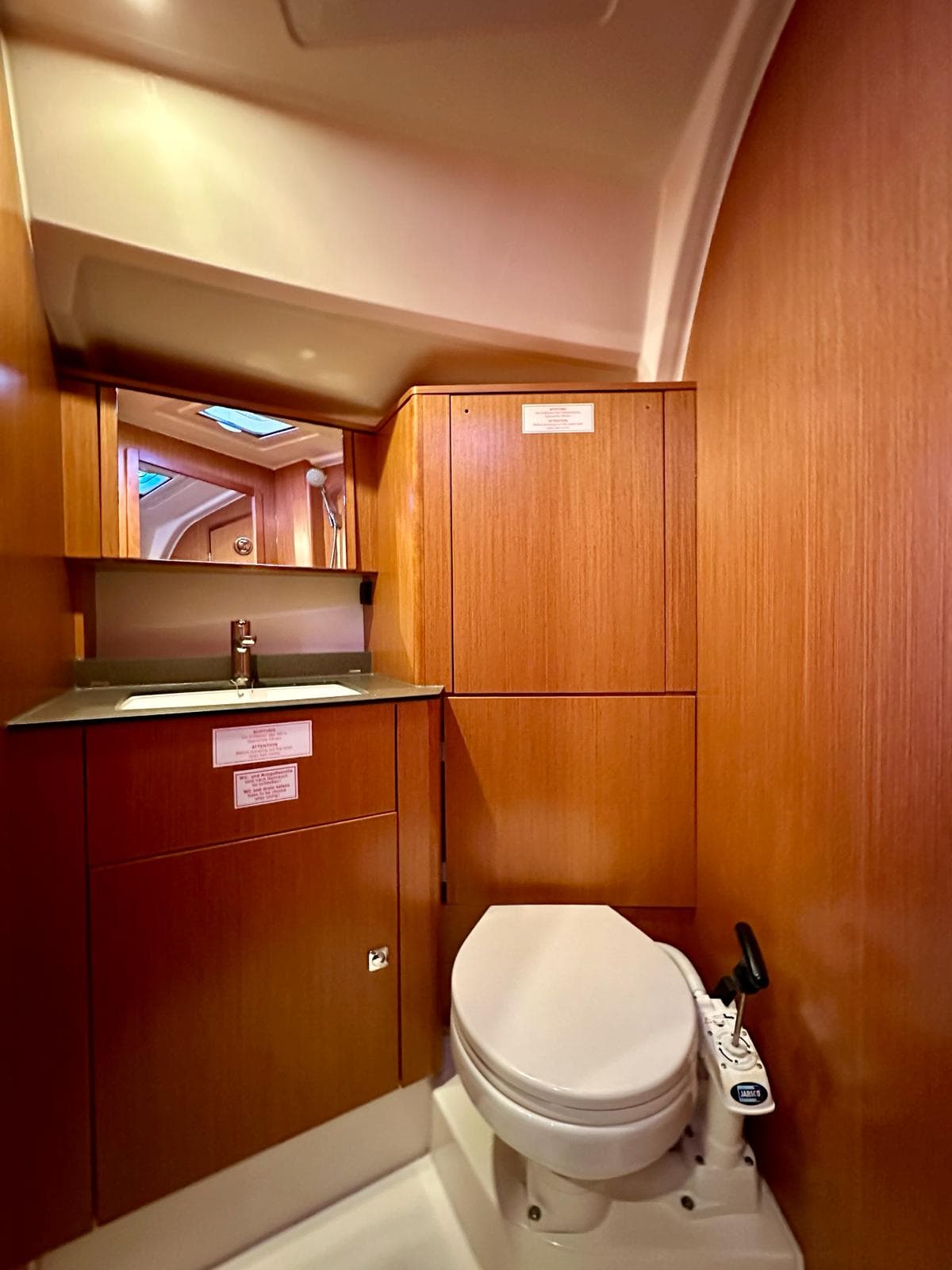 Bavaria Cruiser 41 - photo 12