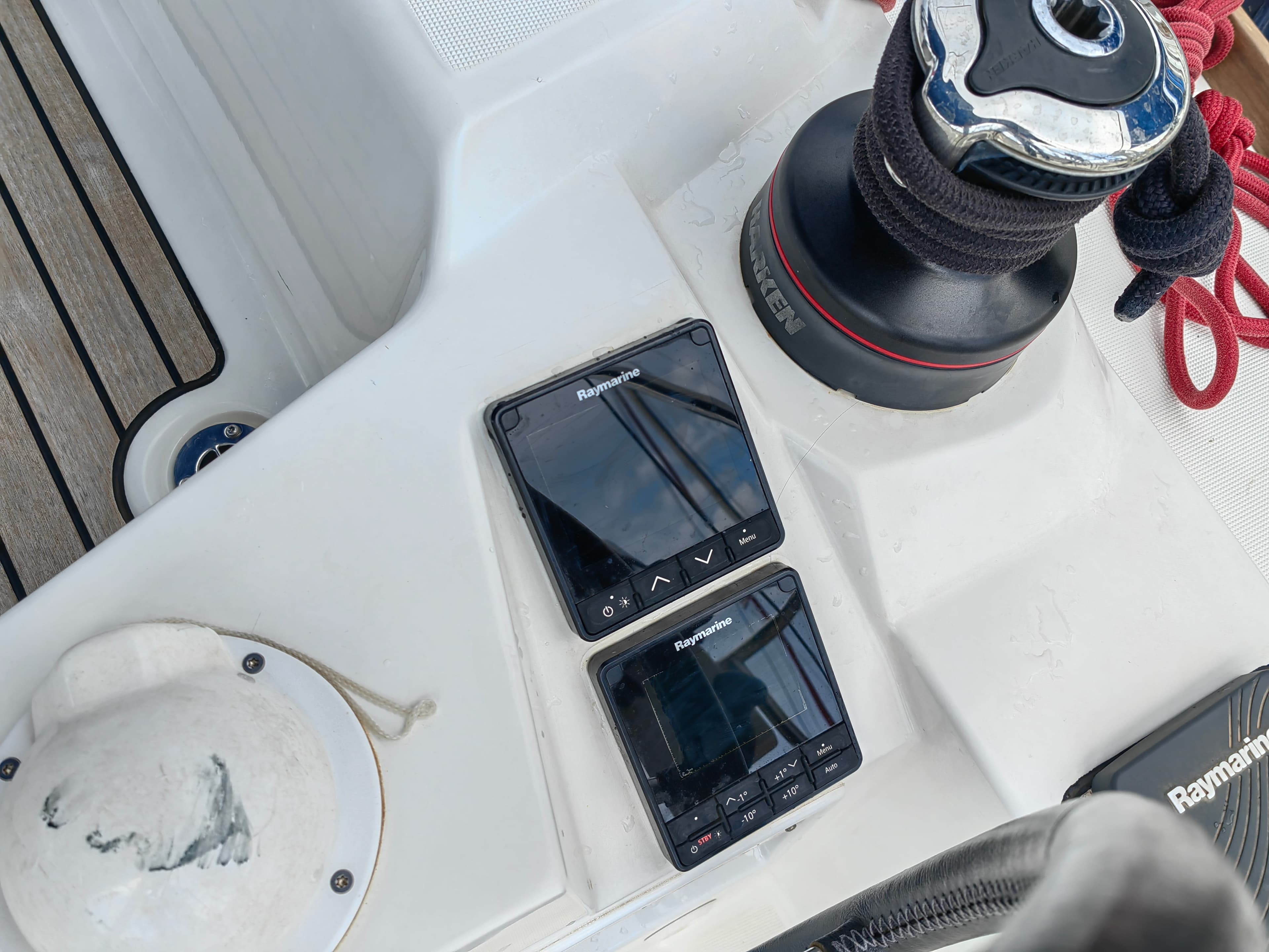 Sun Odyssey 389 - photo 12