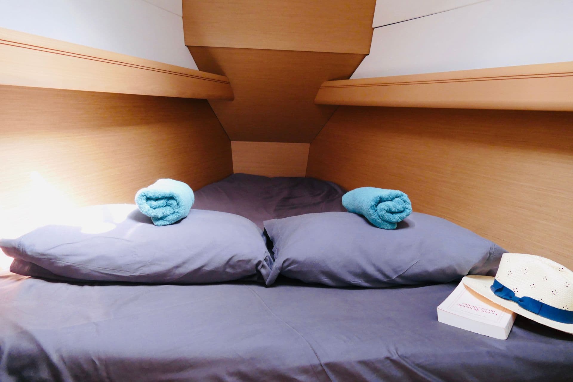 Sun Odyssey 389 - photo 7