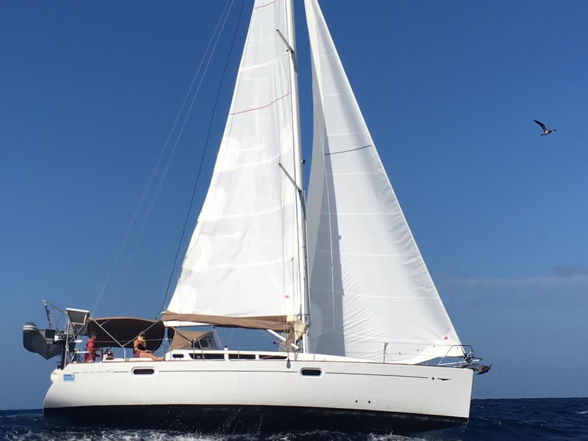 Sun Odyssey 42 i - photo
