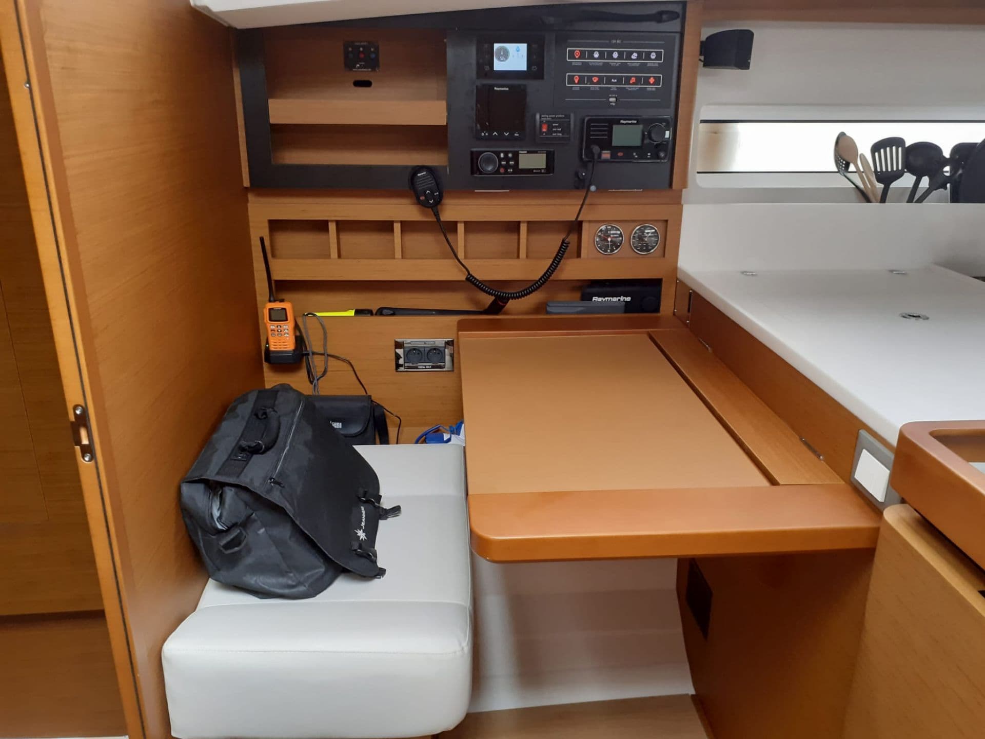 Sun Odyssey 440 - photo 12