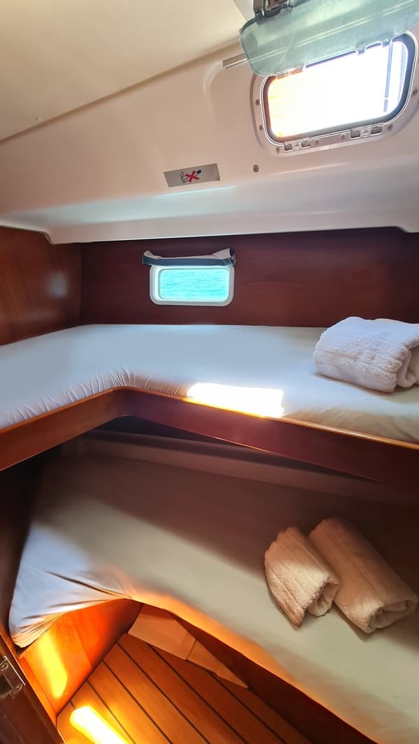 Oceanis 411 - photo 5