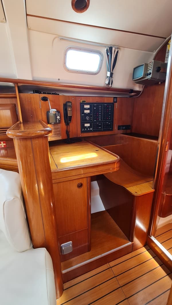 Oceanis 411 - photo 15