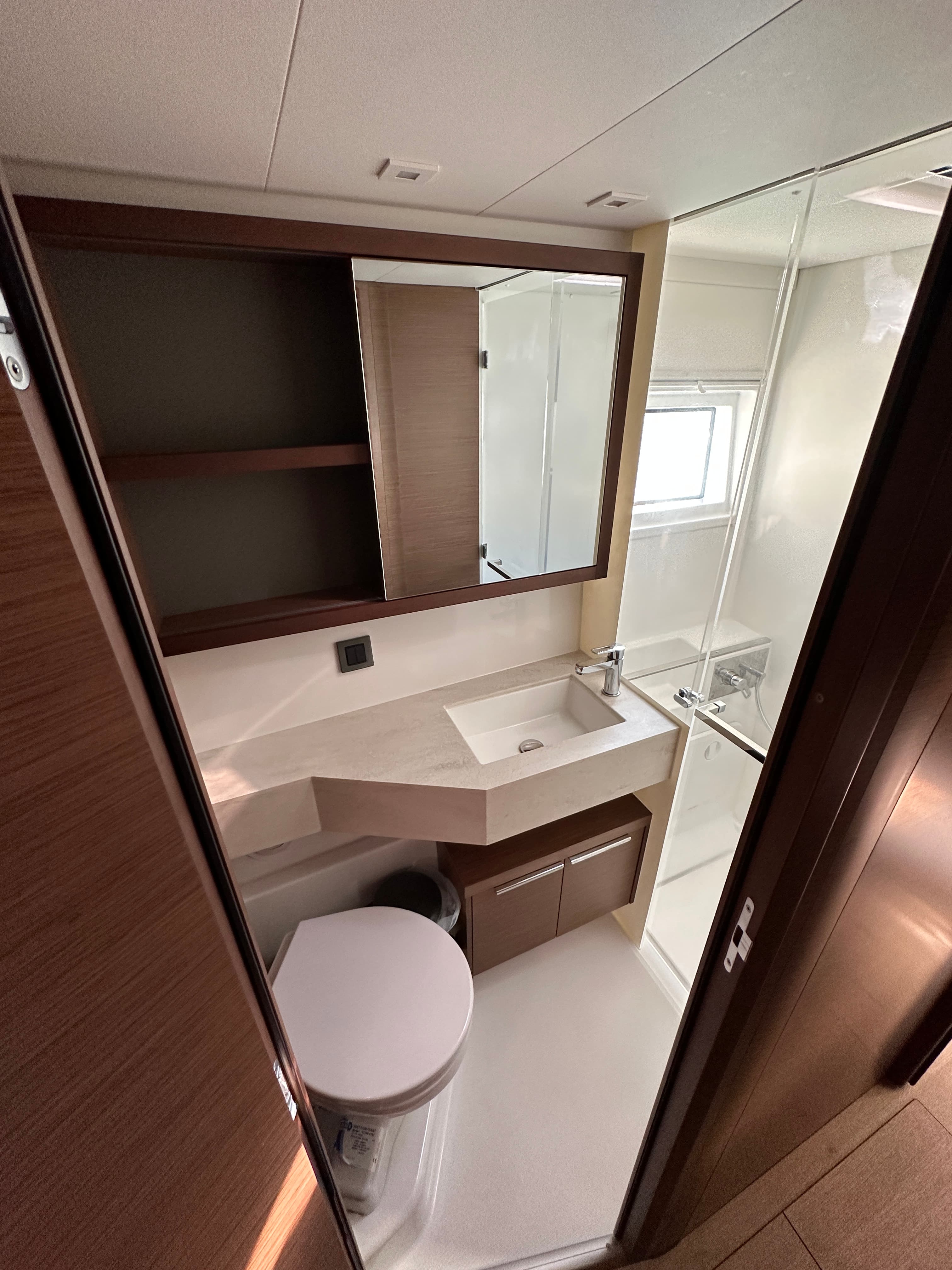 Lagoon 46  - photo 76