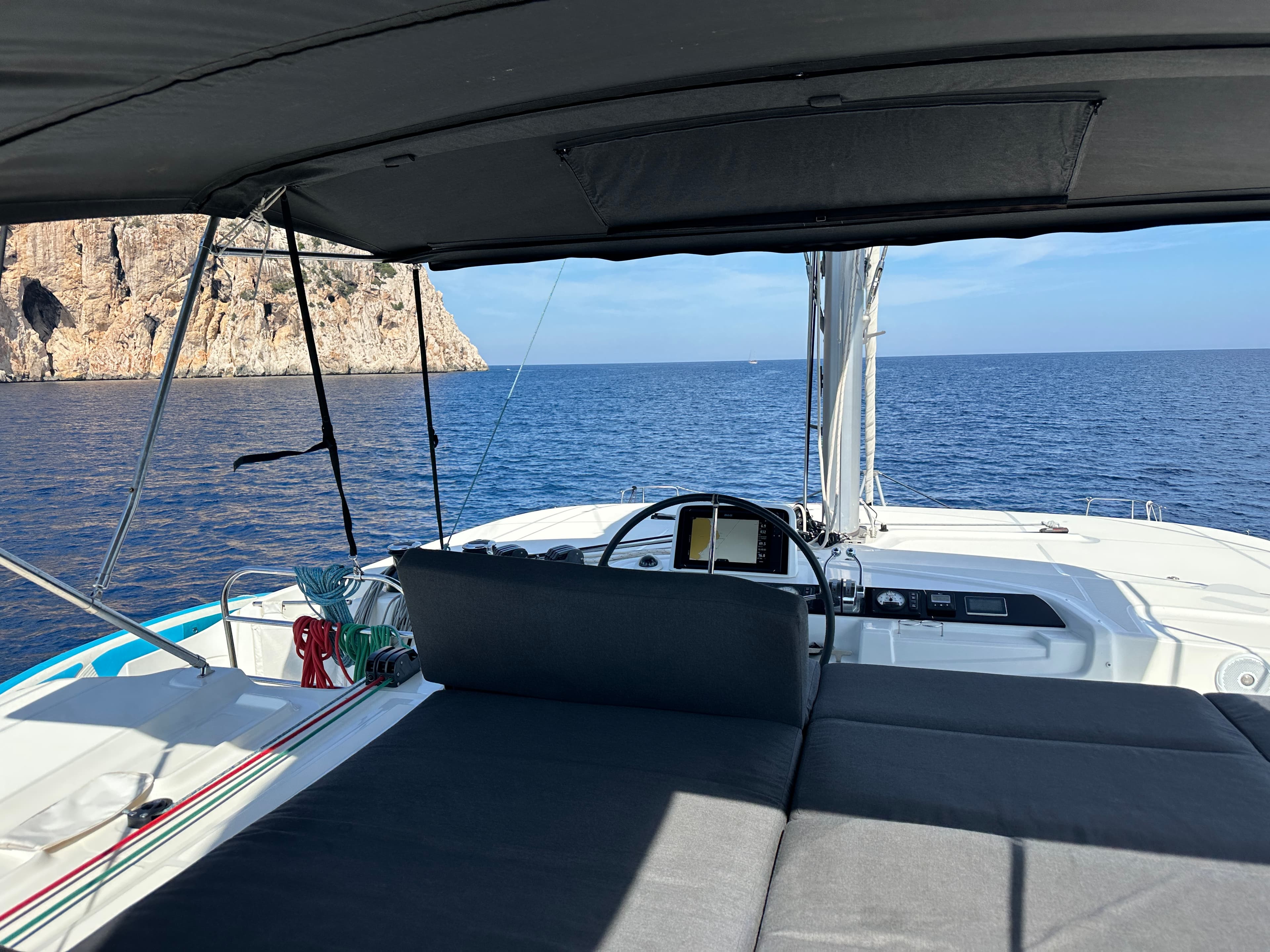 Lagoon 46  - photo 53