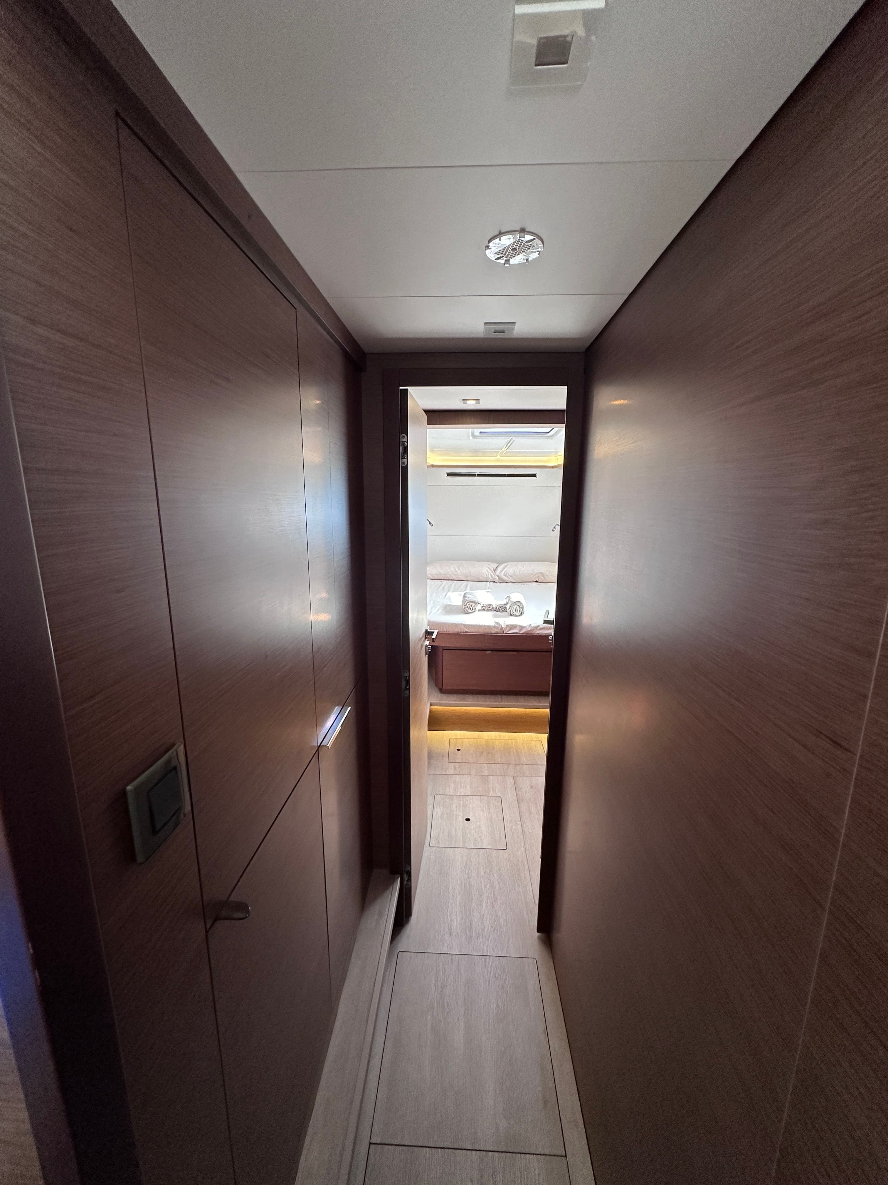 Lagoon 46  - photo 90