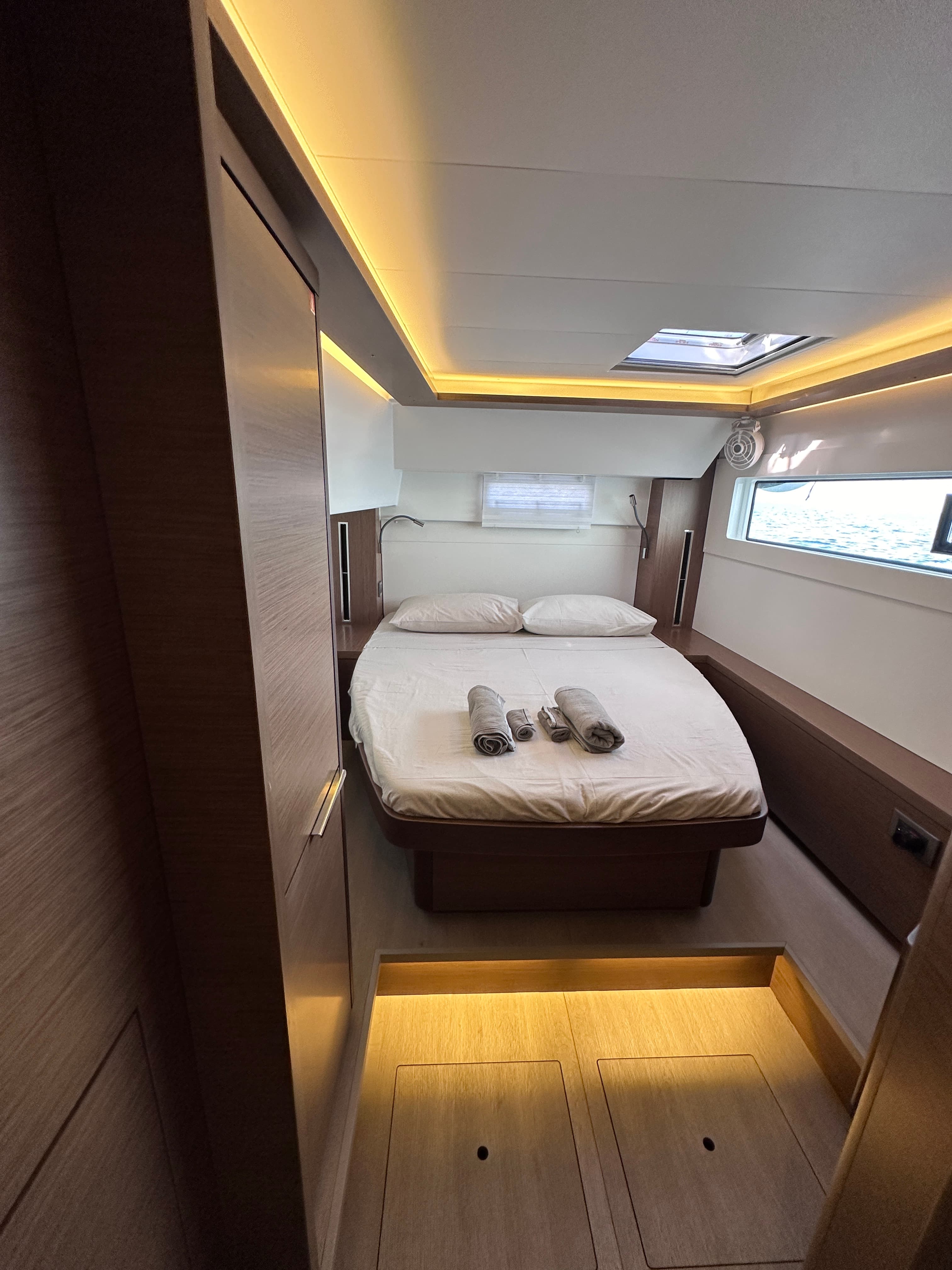 Lagoon 46  - photo 60