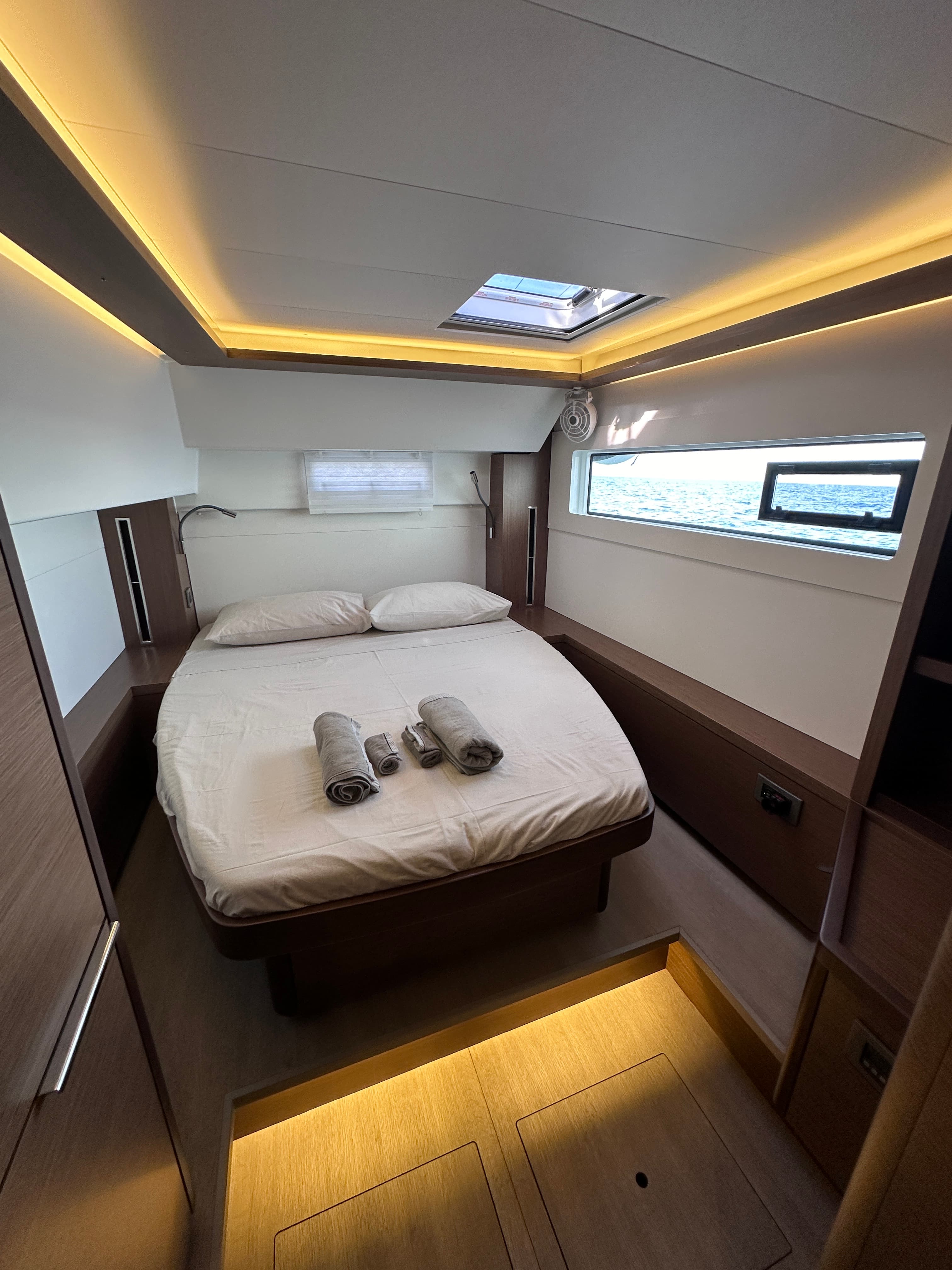 Lagoon 46  - photo 72