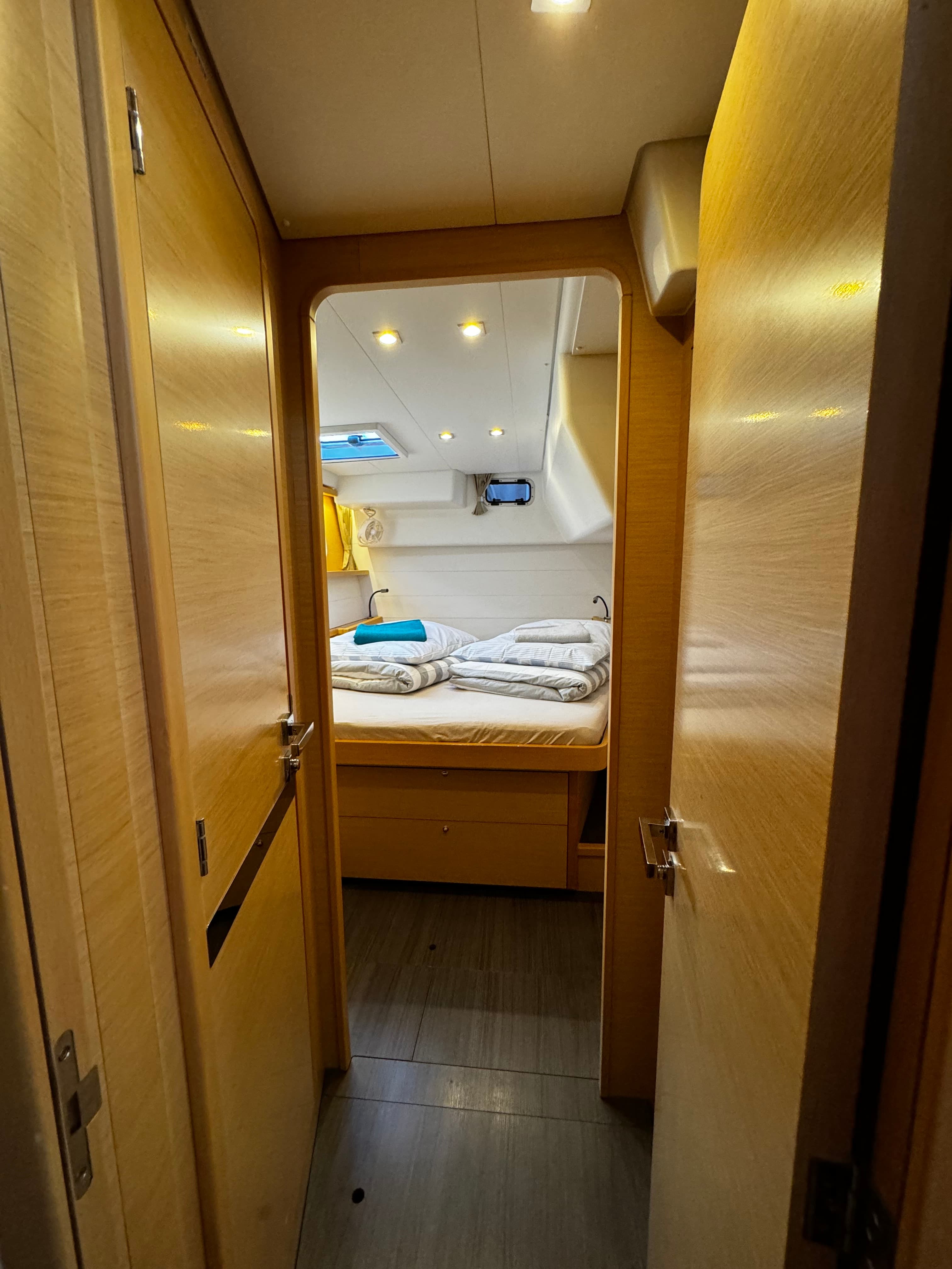 Lagoon 450 Fly - photo 27