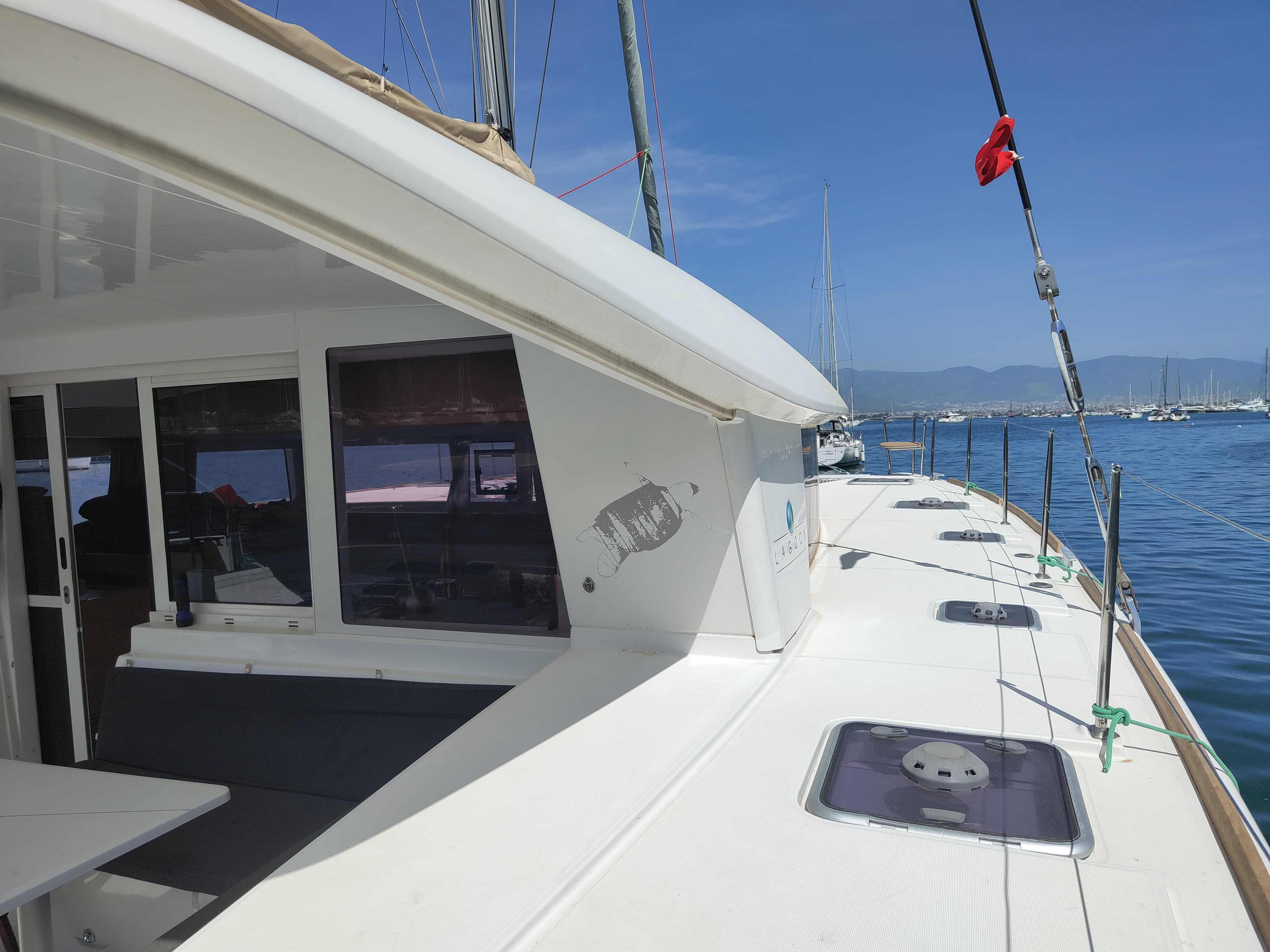 Lagoon 400 - photo 5