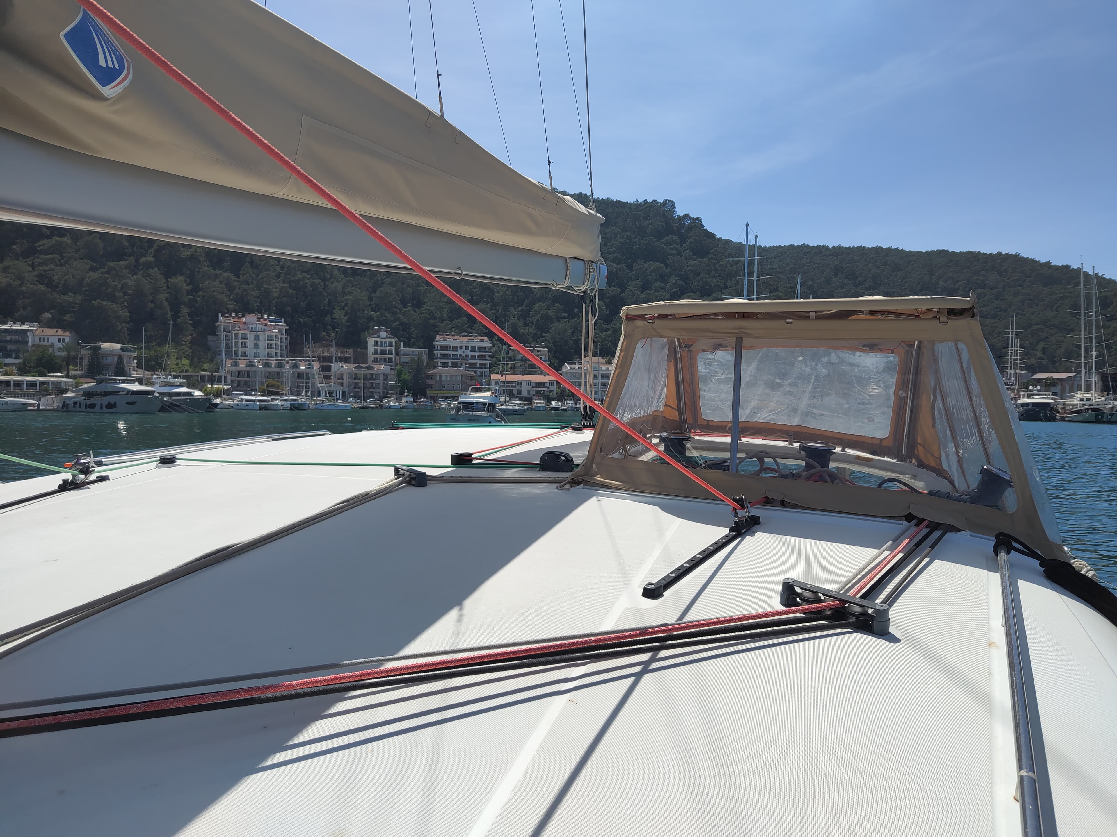 Lagoon 400 - photo 7