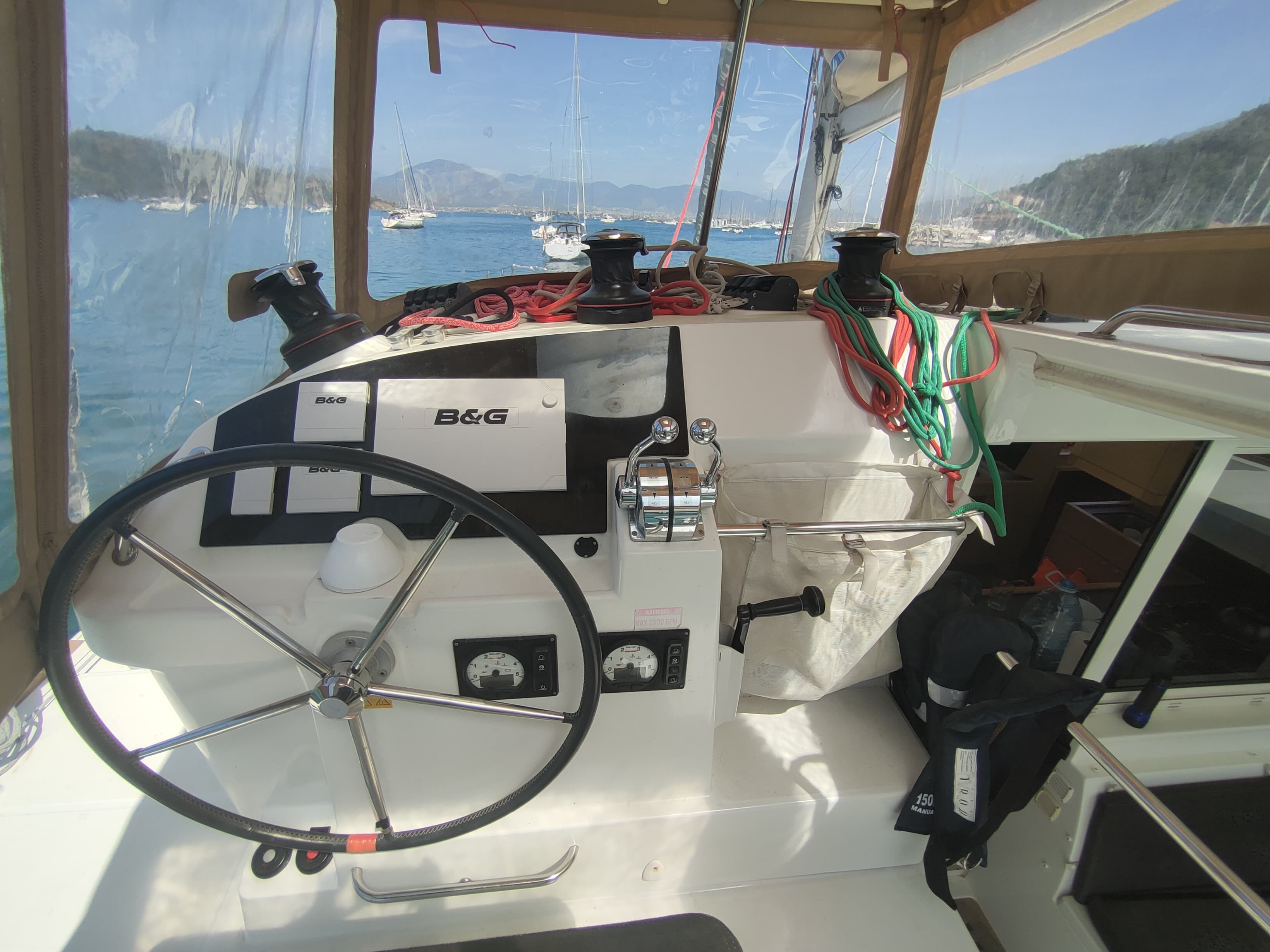 Lagoon 400 - photo 18