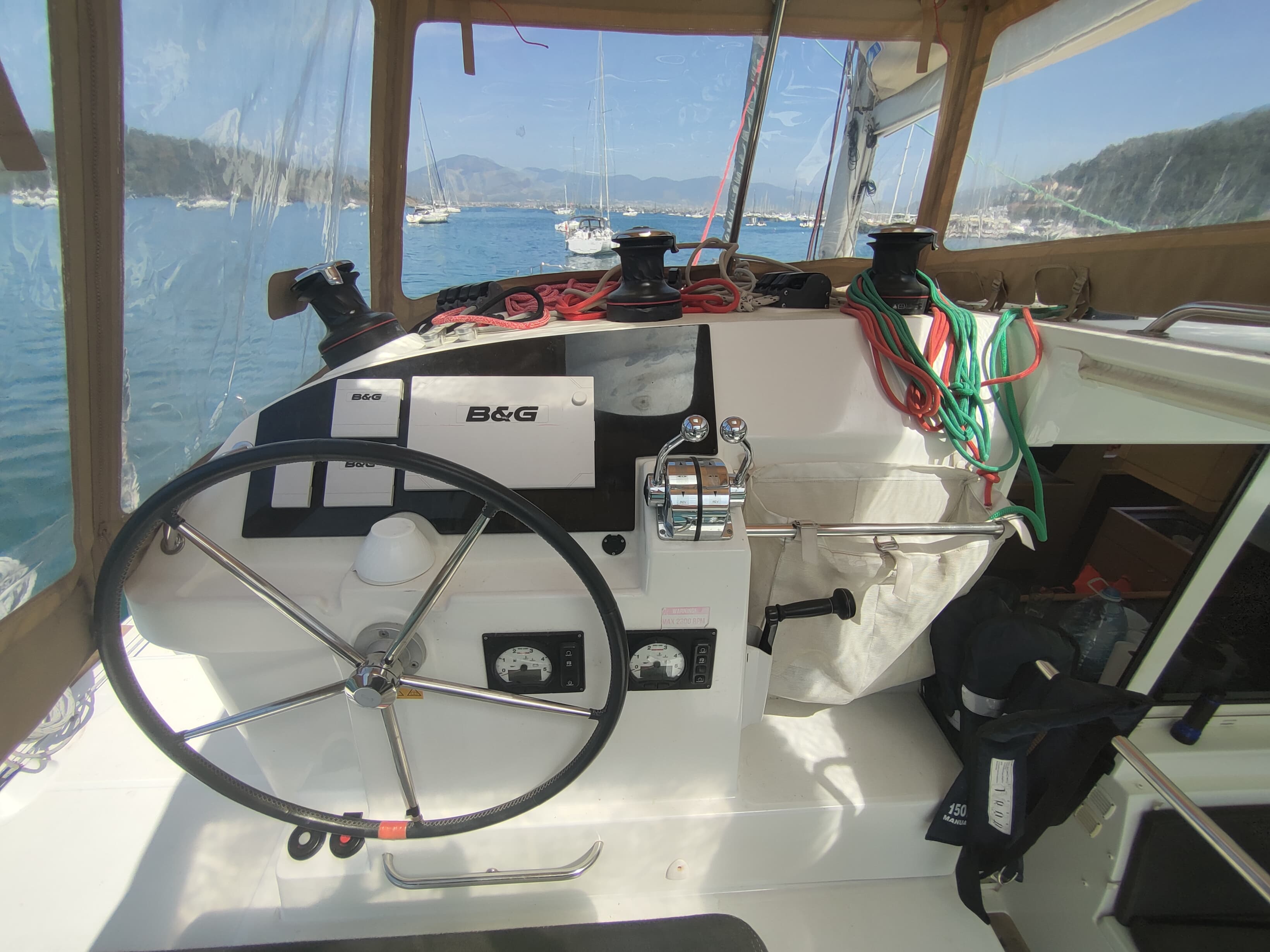 Lagoon 400 - photo 15