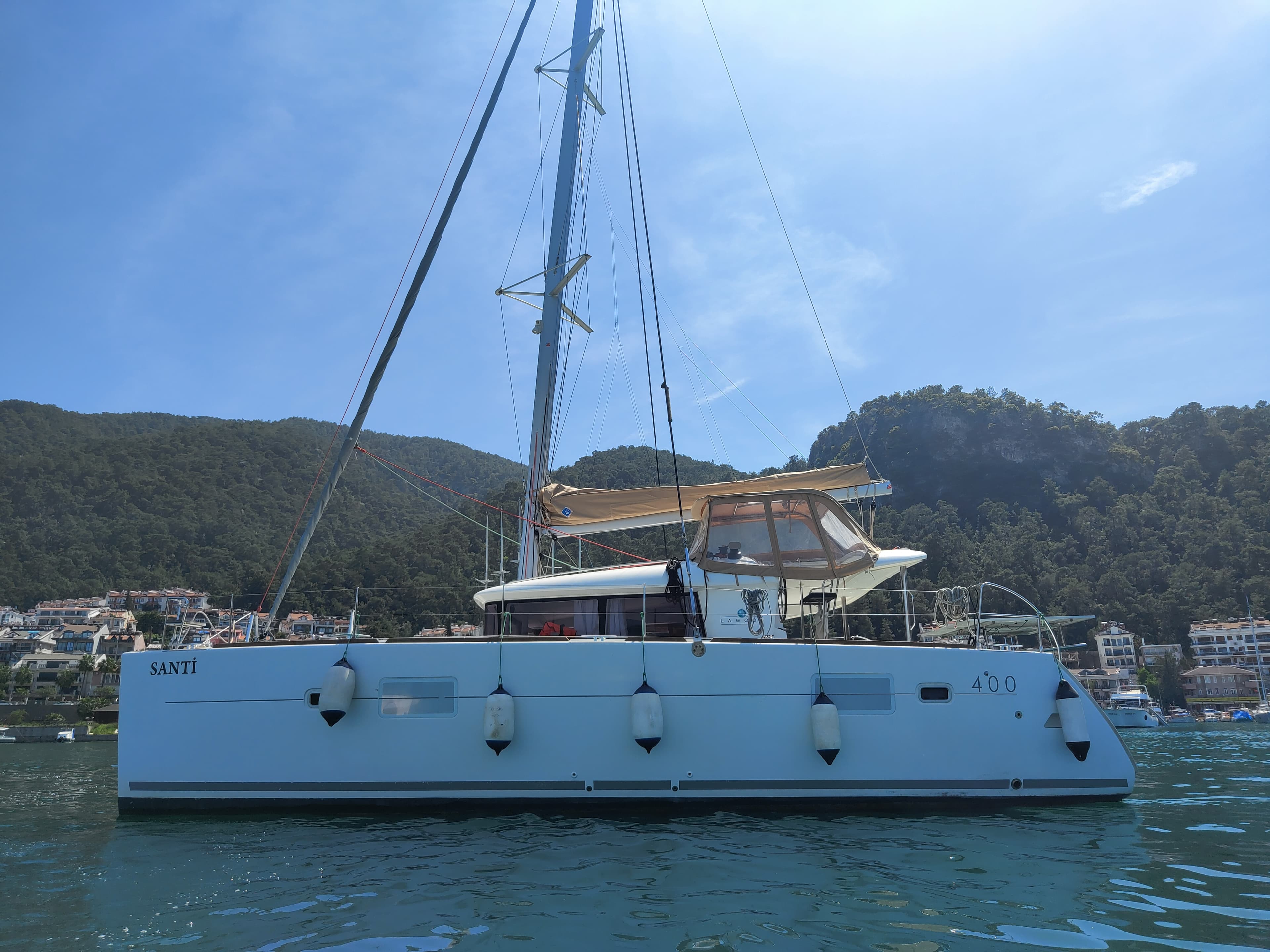 Lagoon 400 - photo 10