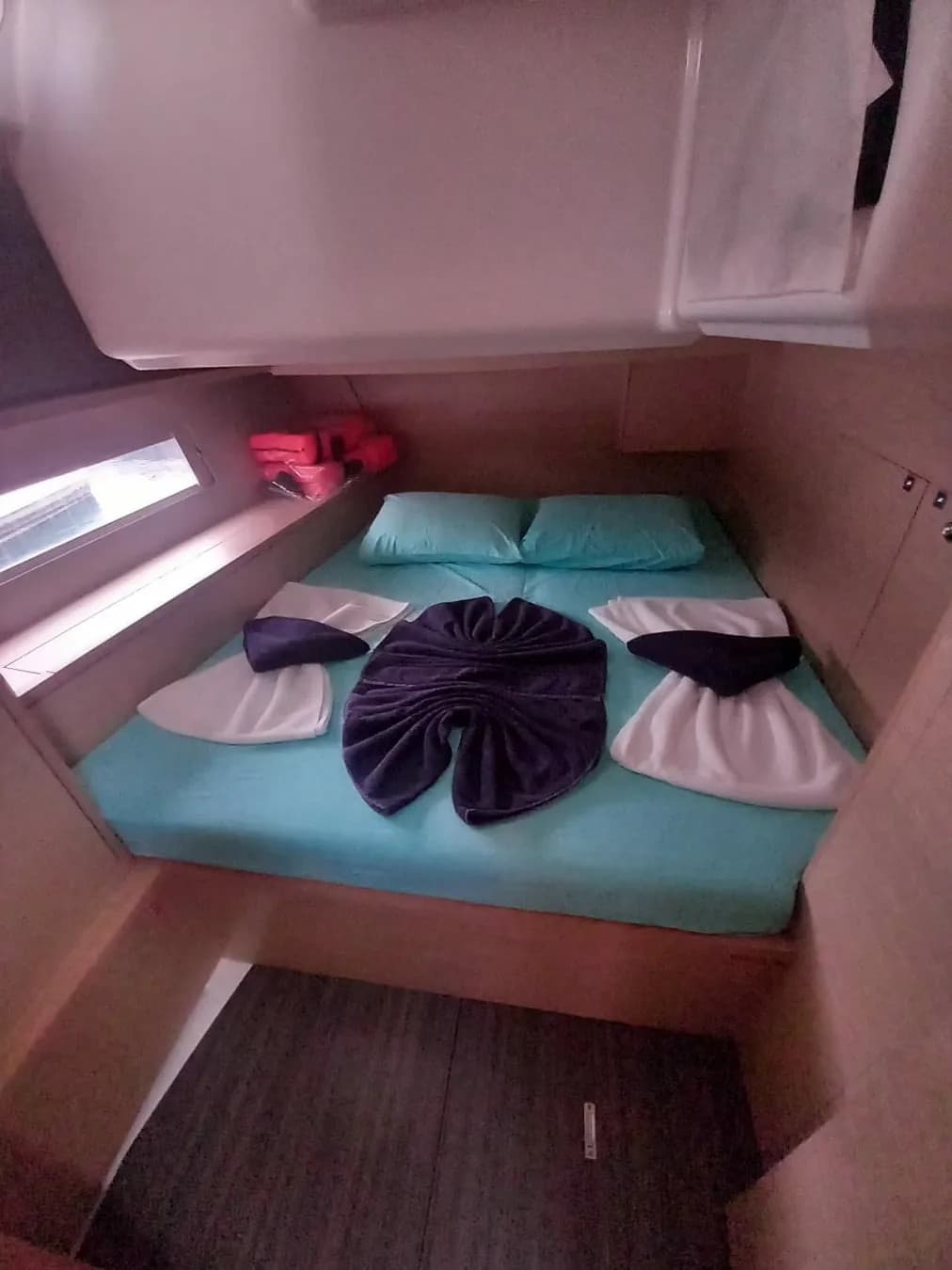 Dufour 470 - photo 4