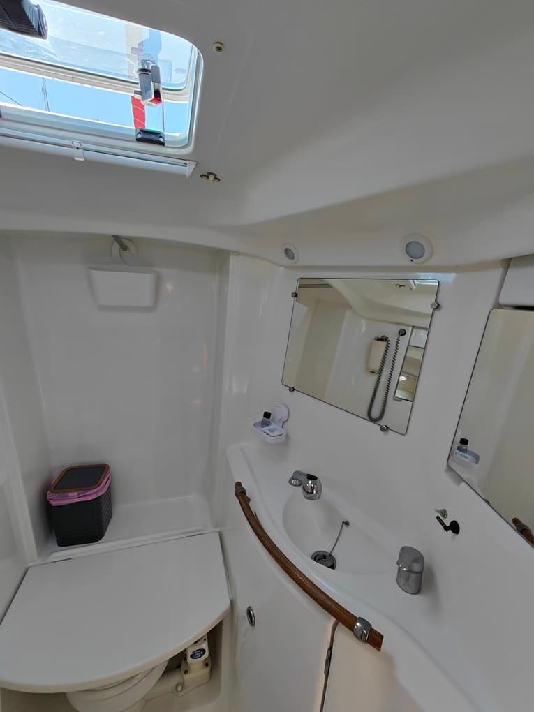 Oceanis 393 - photo 18