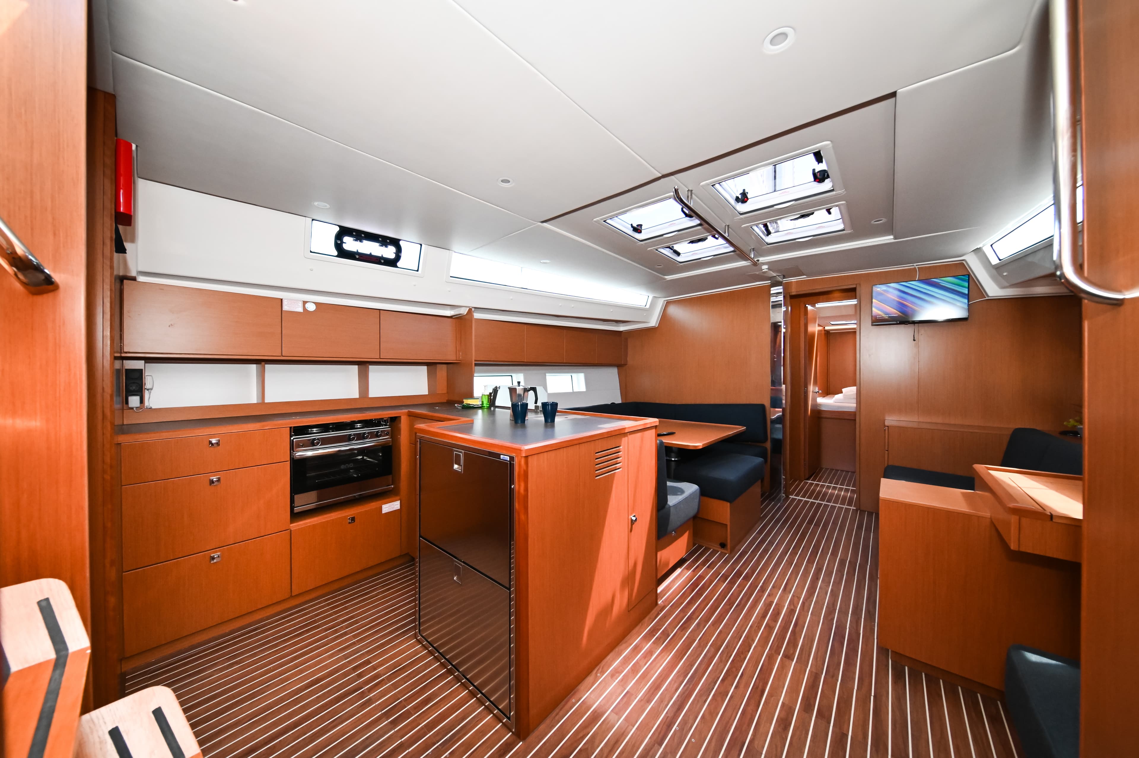 Bavaria C50 - photo 5